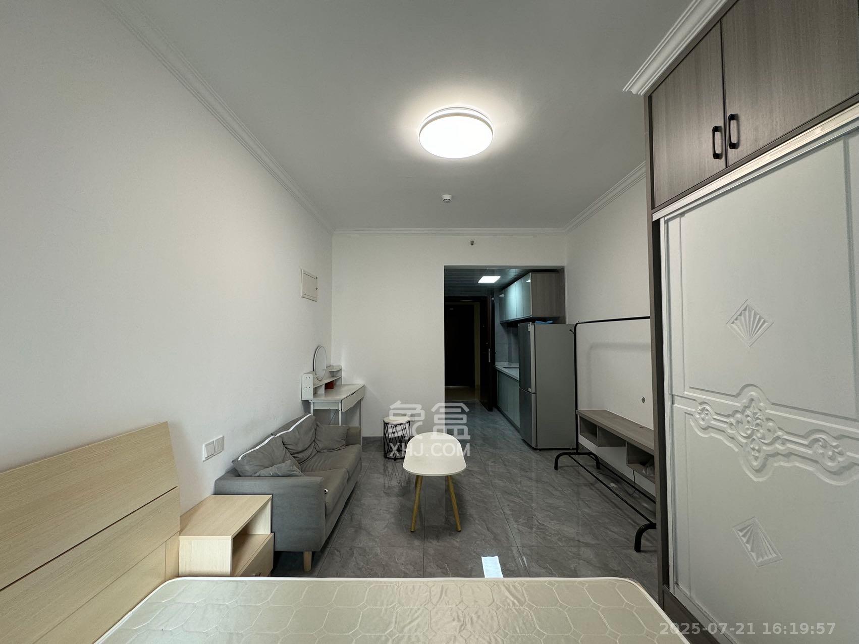 碧桂园城市之光 1室1厅1卫 1600.0元/月 碧桂园城市之光 1室1厅1卫 1600.0元/月室内图