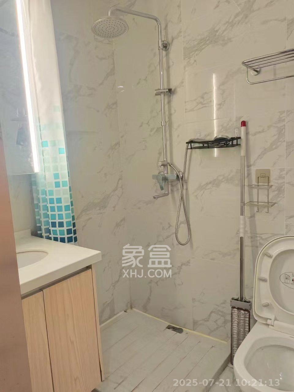 华润翡翠府 1室0厅1卫 1500.0元/月 华润翡翠府 1室0厅1卫 1500.0元/月室内图