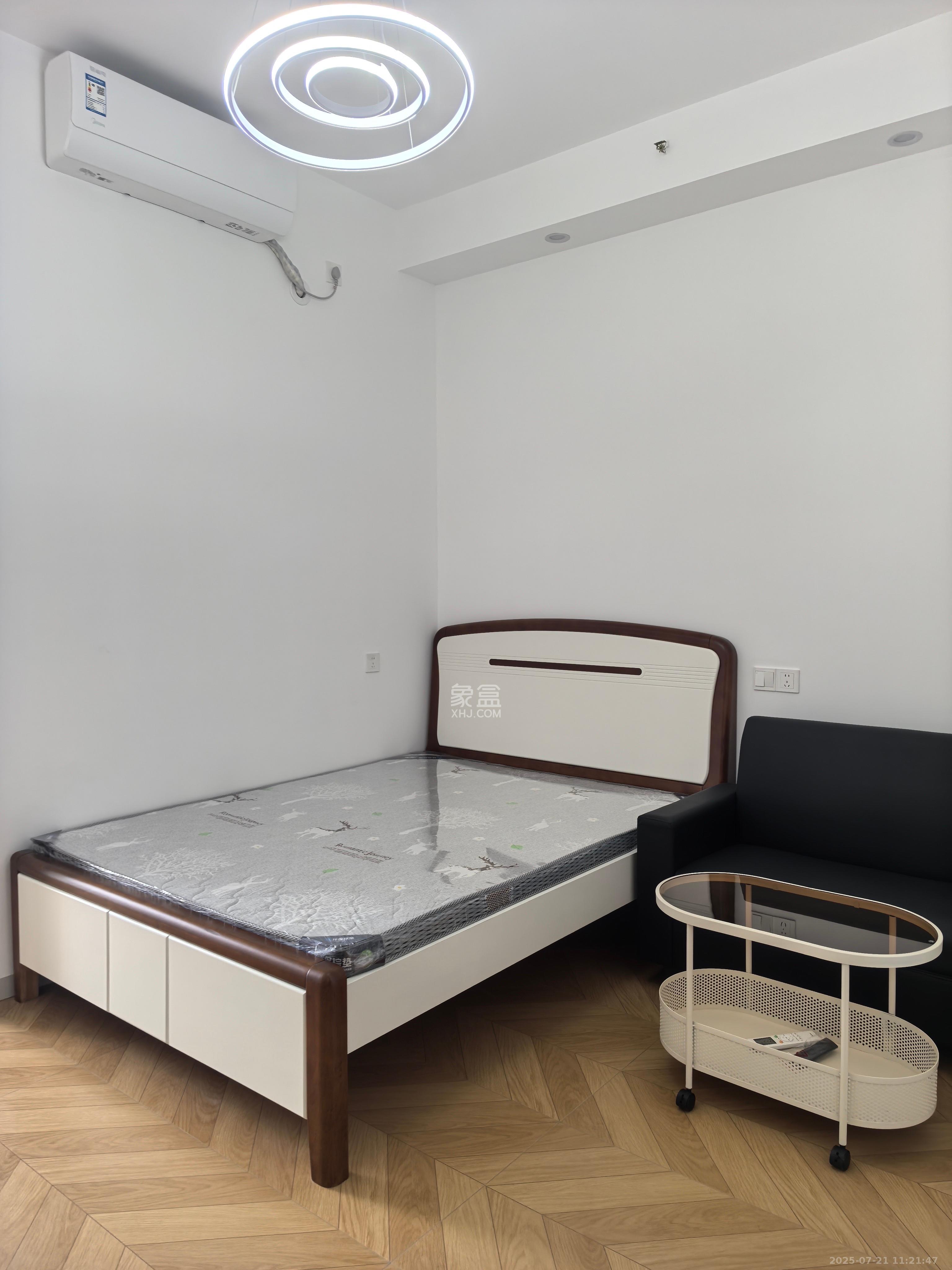 文景领秀  1室1厅1卫   1500.00元/月室内图1