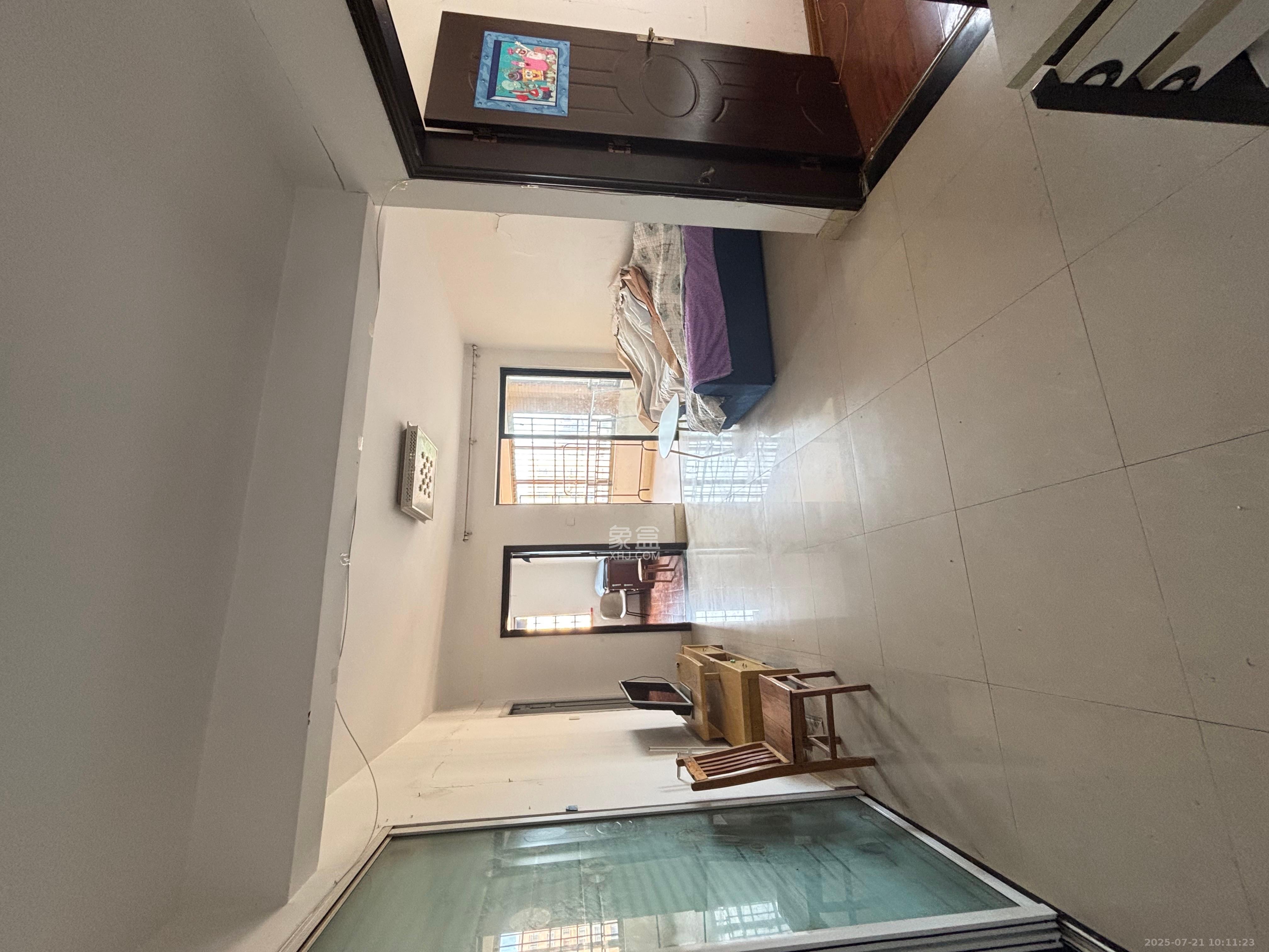 诚兴园 2室2厅1卫 1600.0元/月 诚兴园 2室2厅1卫 1600.0元/月室内图