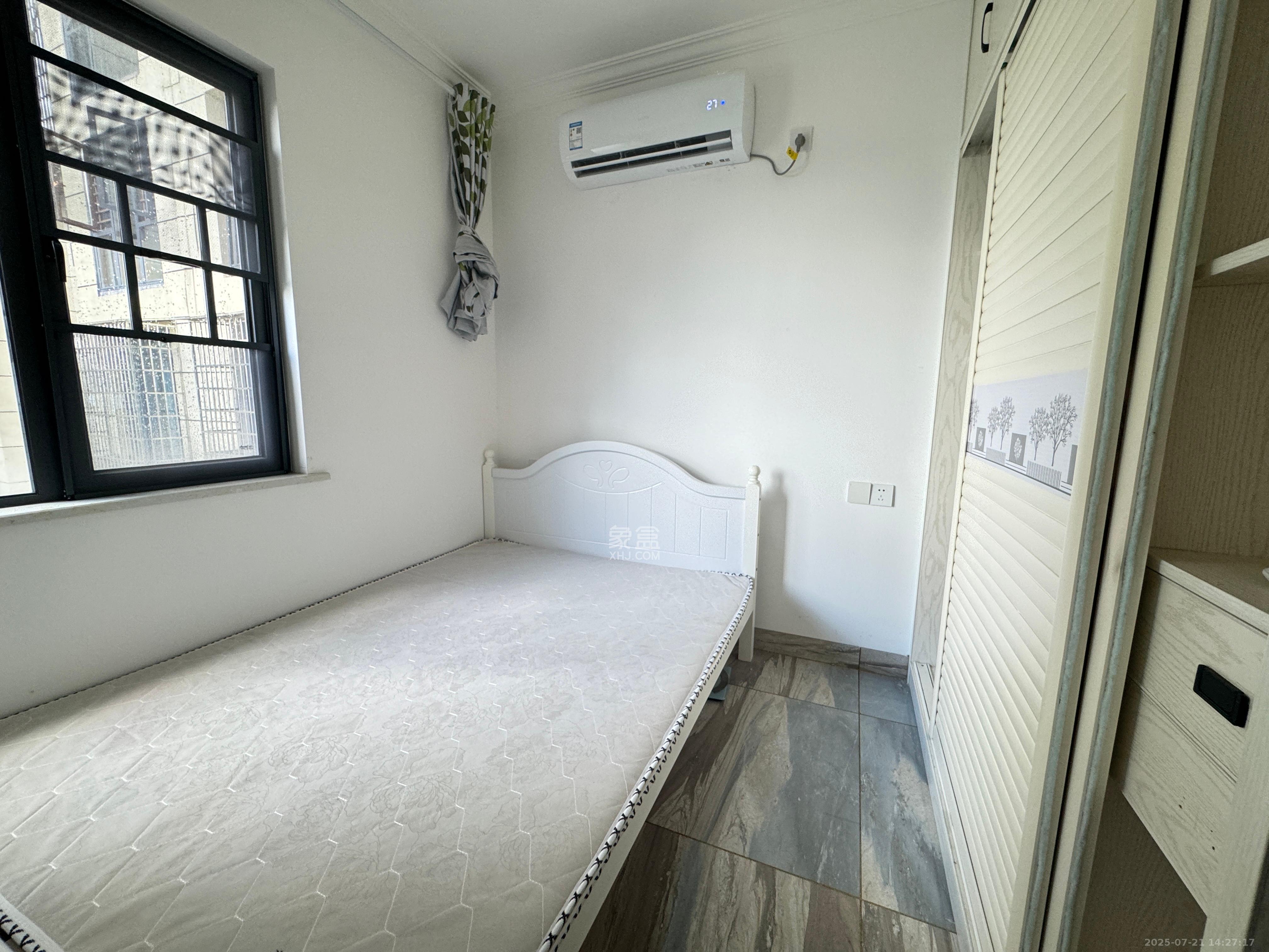 三益家园 2室2厅1卫 1600.0元/月 三益家园 2室2厅1卫 1600.0元/月室内图