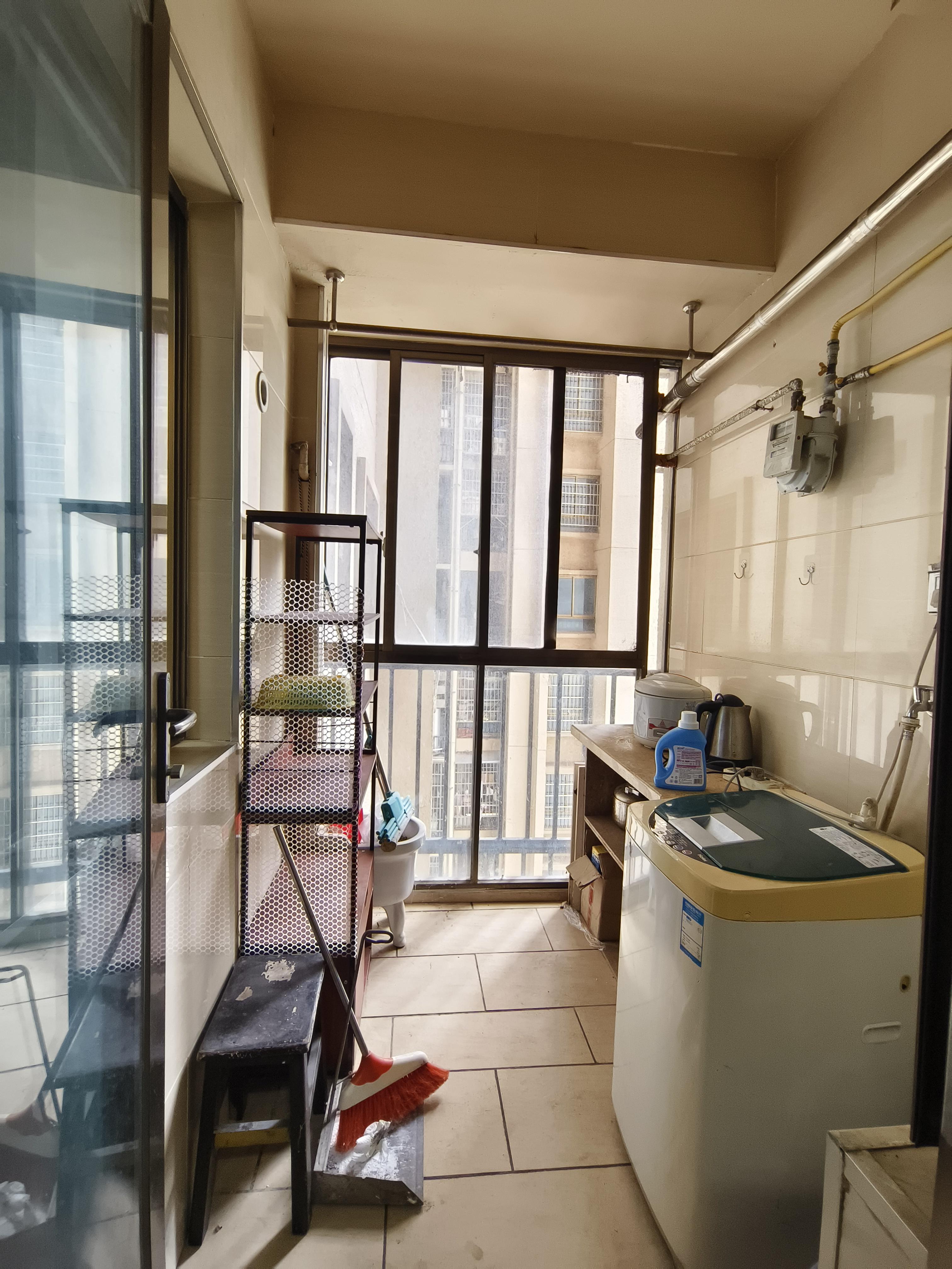 碧桂园 3室2厅2卫 1800.0元/月 碧桂园 3室2厅2卫 1800.0元/月室内图