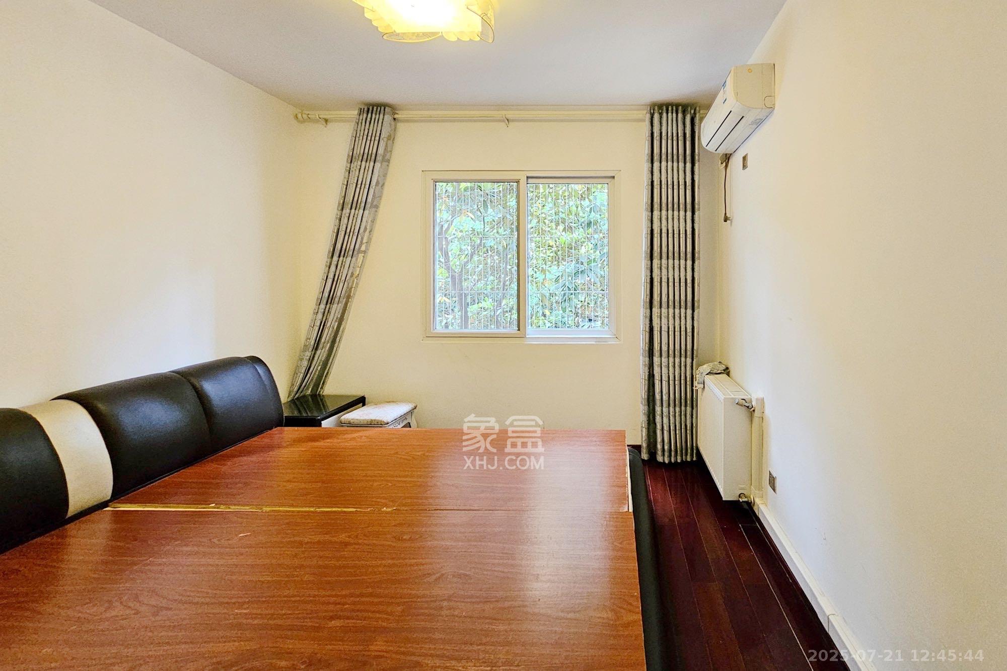 嘉宇盛世华章 3室1厅2卫 2900.0元/月 嘉宇盛世华章 3室1厅2卫 2900.0元/月室内图