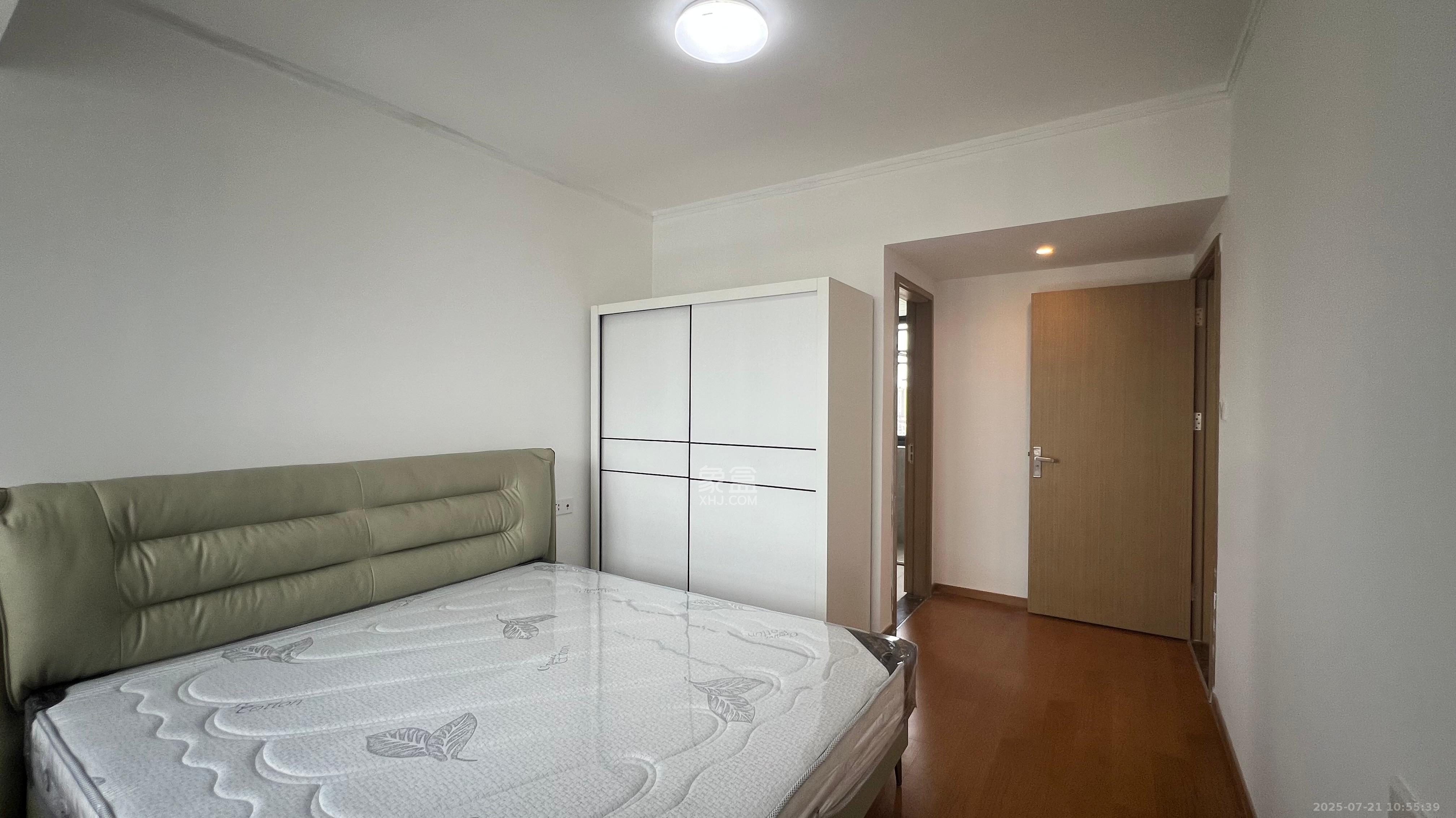 清控湖山雅居北区 4室2厅2卫 3200.0元/月 清控湖山雅居北区 4室2厅2卫 3200.0元/月室内图