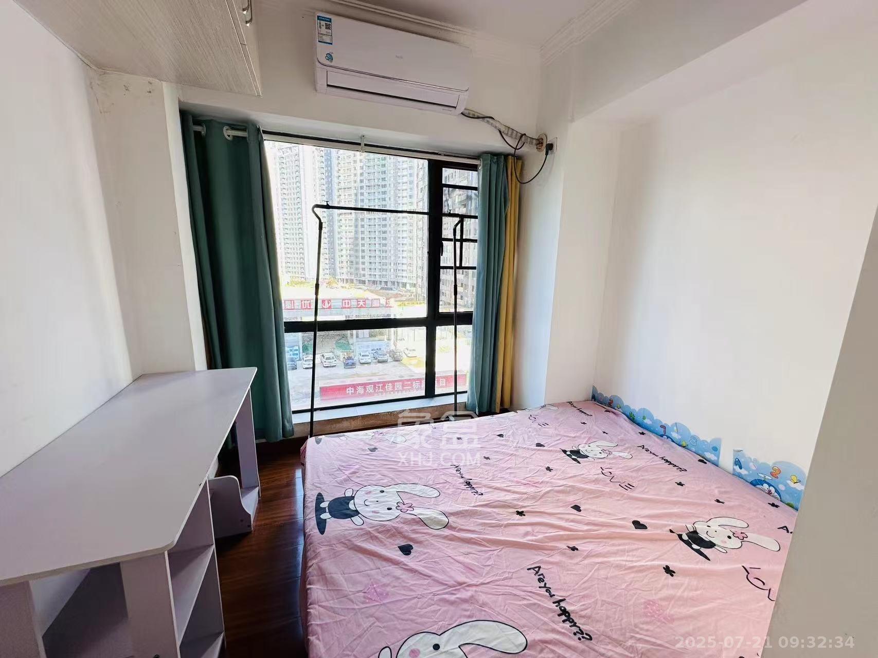 泰龙华府  2室1厅1卫   2100.00元/月室内图