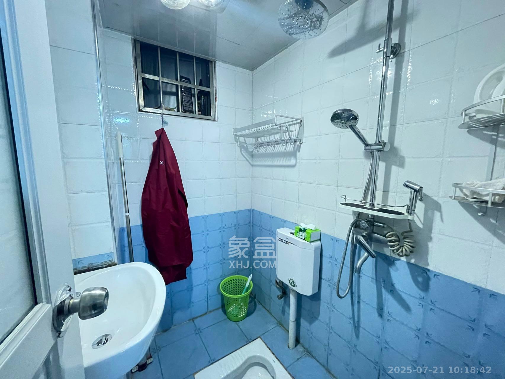 兴威帕克水岸  1室1厅1卫    1600.0元/月室内图