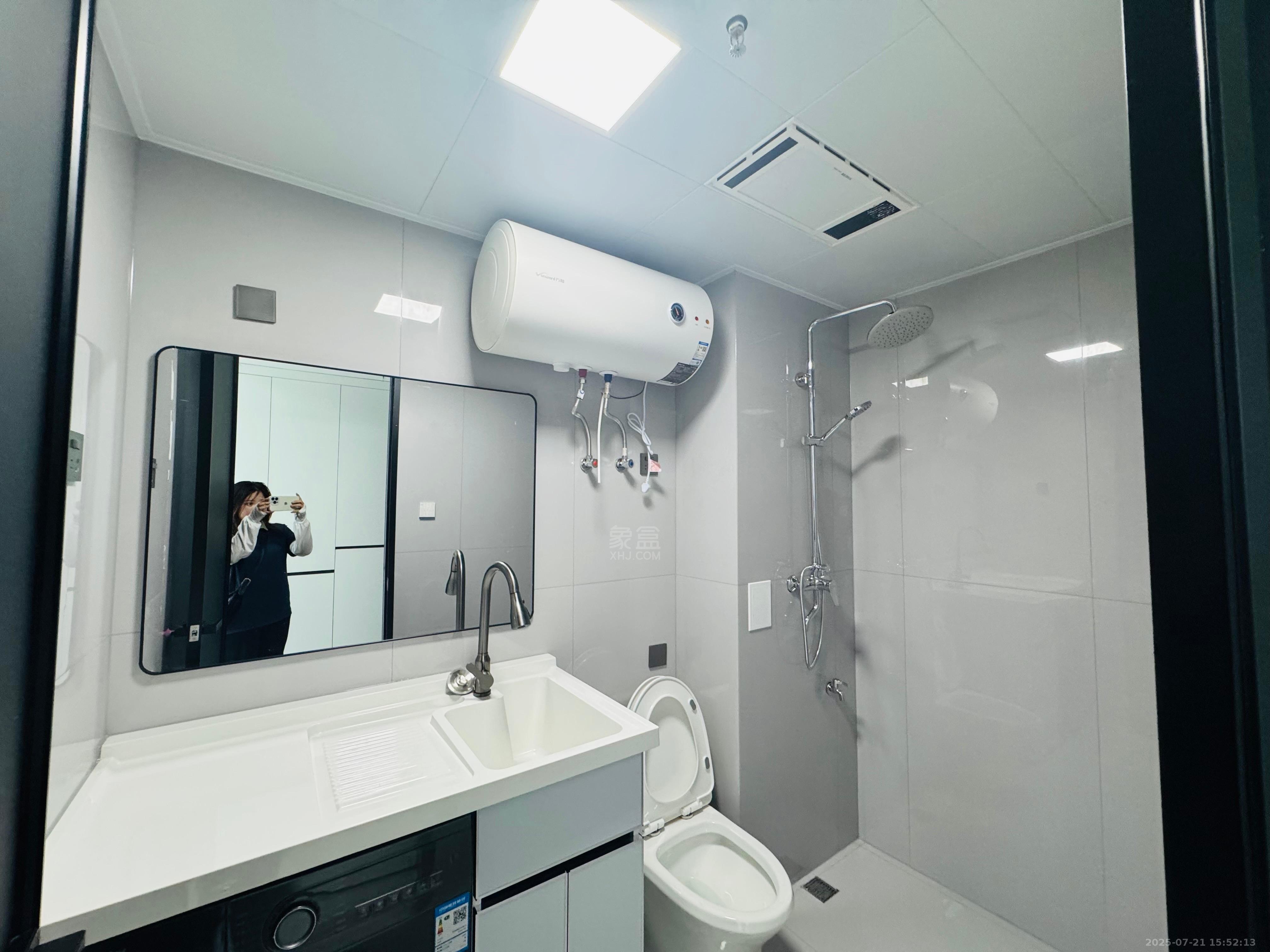 恒大华府 1室1厅1卫 1400.0元/月 恒大华府 1室1厅1卫 1400.0元/月室内图