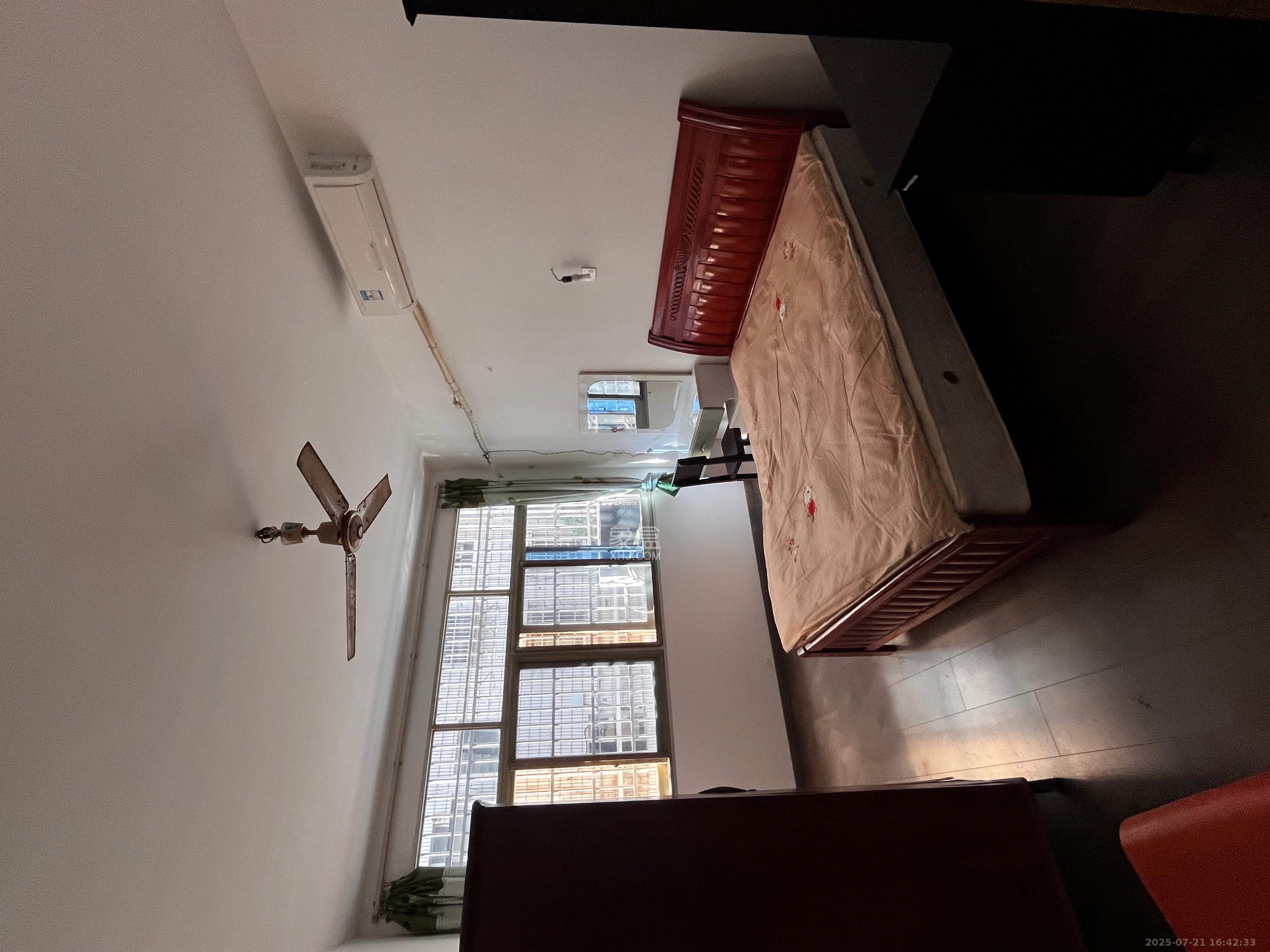 涧塘小区  2室1厅1卫    1600.0元/月室内图