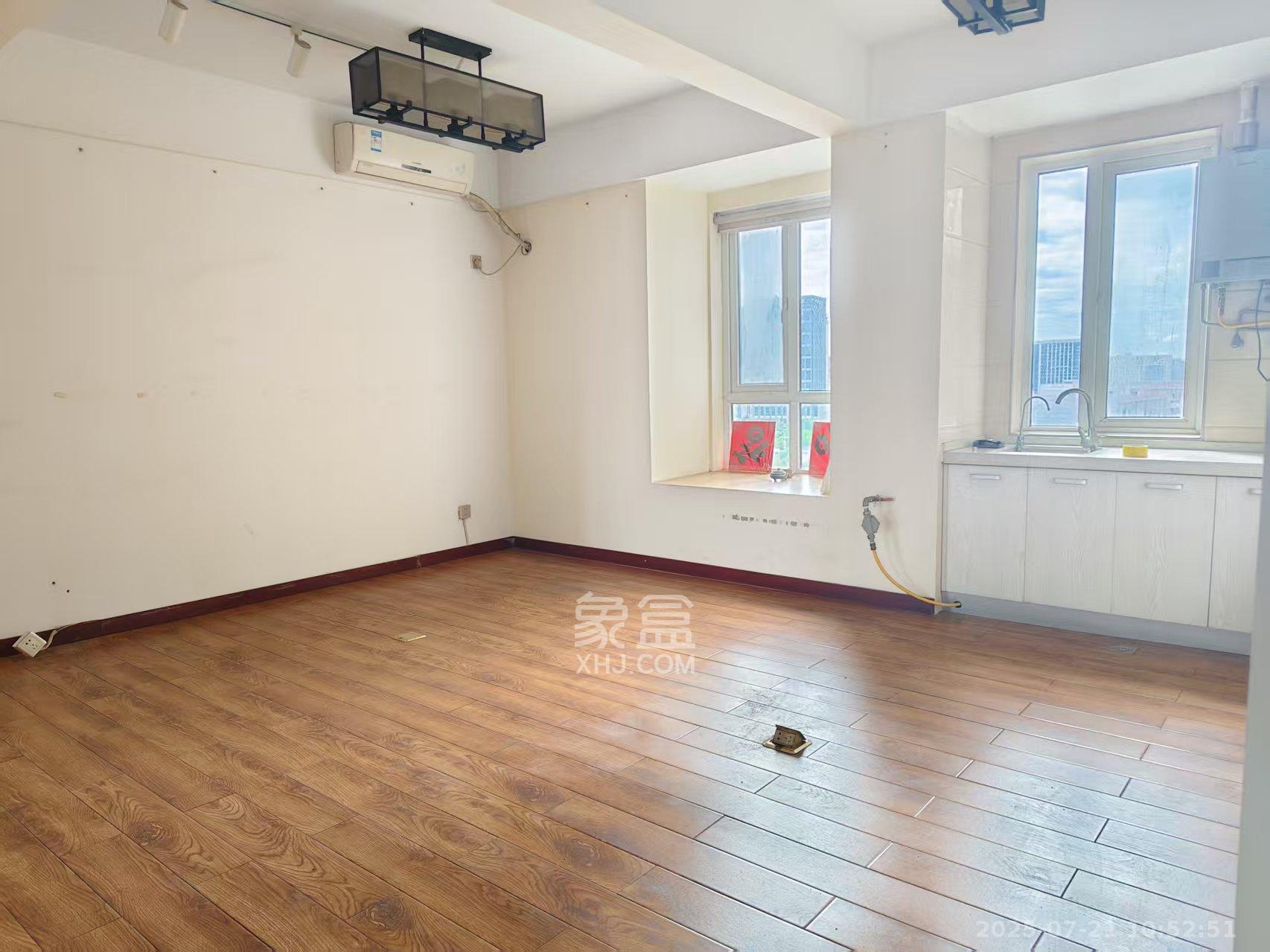 长城雅苑  3室2厅1卫    2500.0元/月室内图