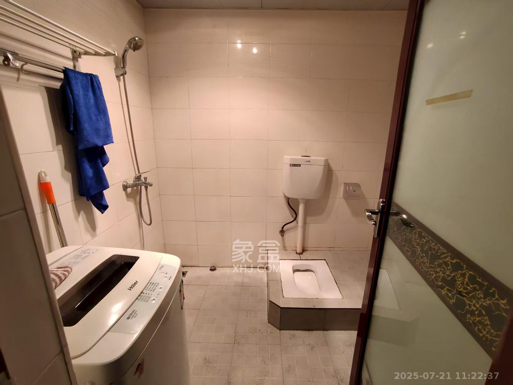 阳光100二期 4室2厅2卫 3200.0元/月 阳光100二期 4室2厅2卫 3200.0元/月室内图