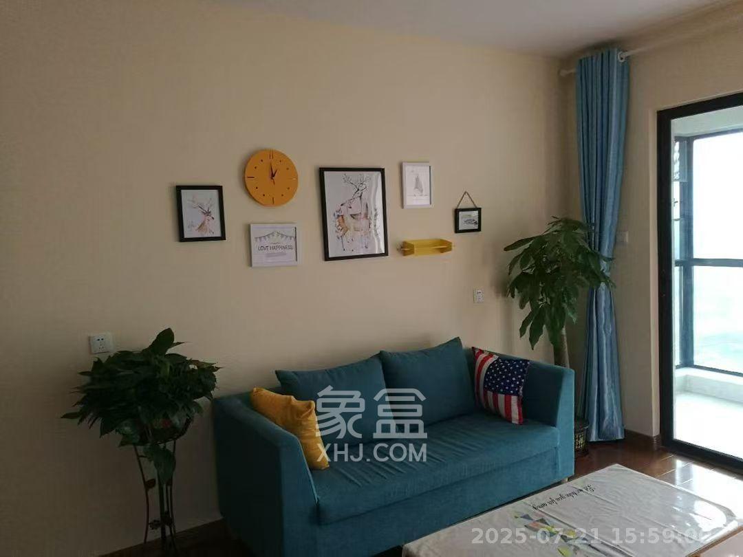 卓越浅水湾  3室2厅1卫    2500.0元/月 卓越浅水湾  3室2厅1卫    2500.0元/月