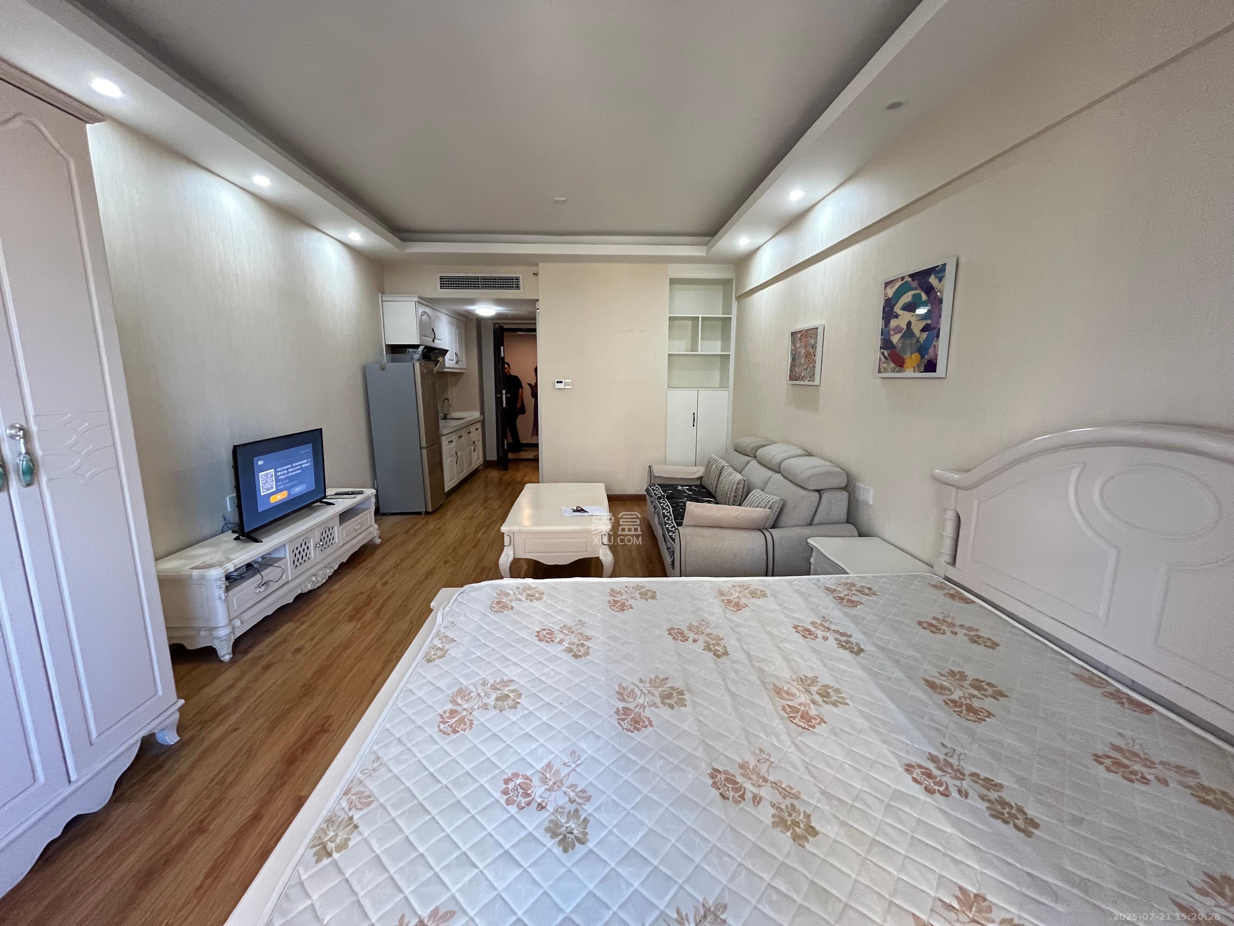 保利国际广场  1室1厅1卫    2000.0元/月 保利国际广场  1室1厅1卫    2000.0元/月室内图1