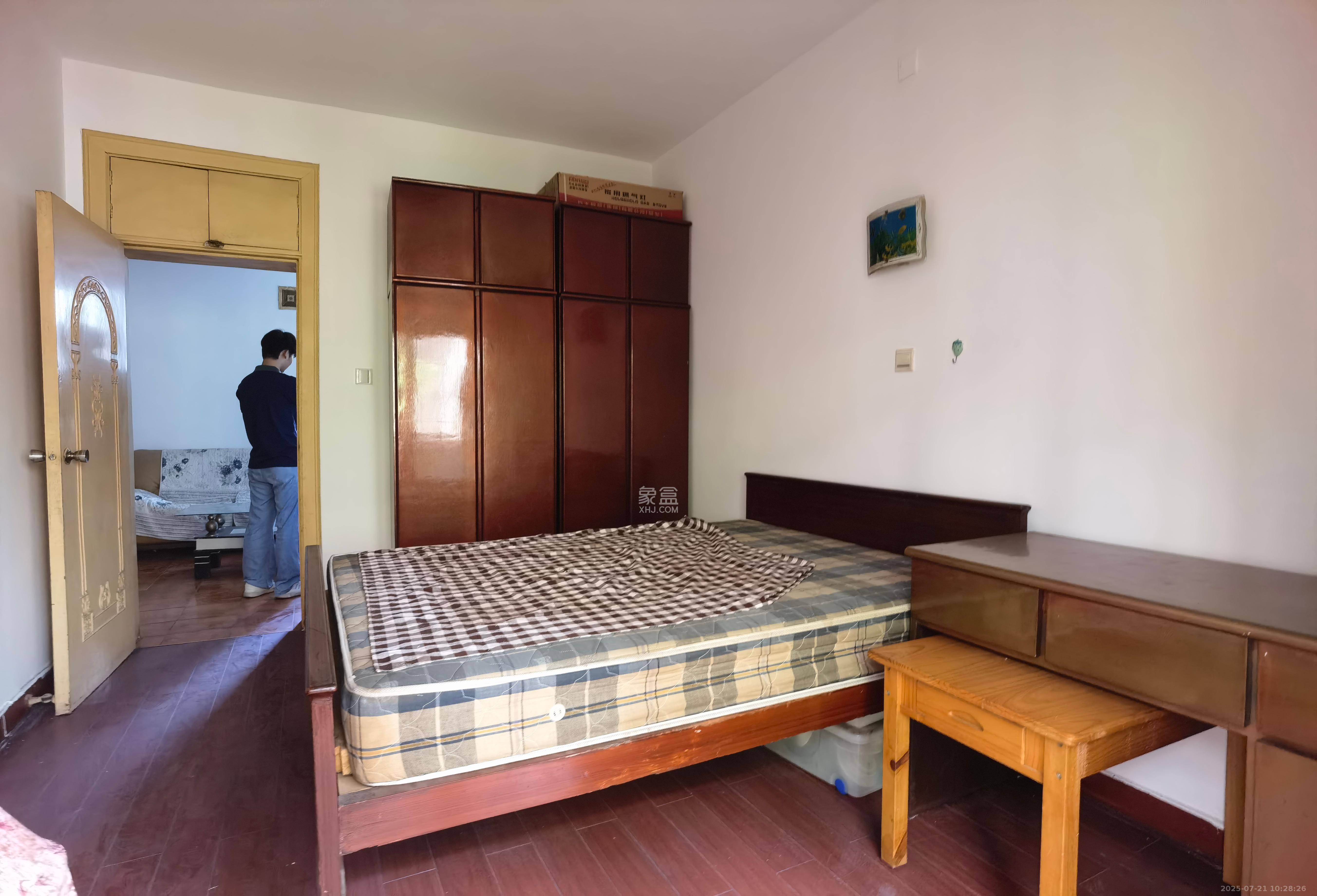 省水院宿舍 2室1厅1卫 1350.0元/月 省水院宿舍 2室1厅1卫 1350.0元/月室内图