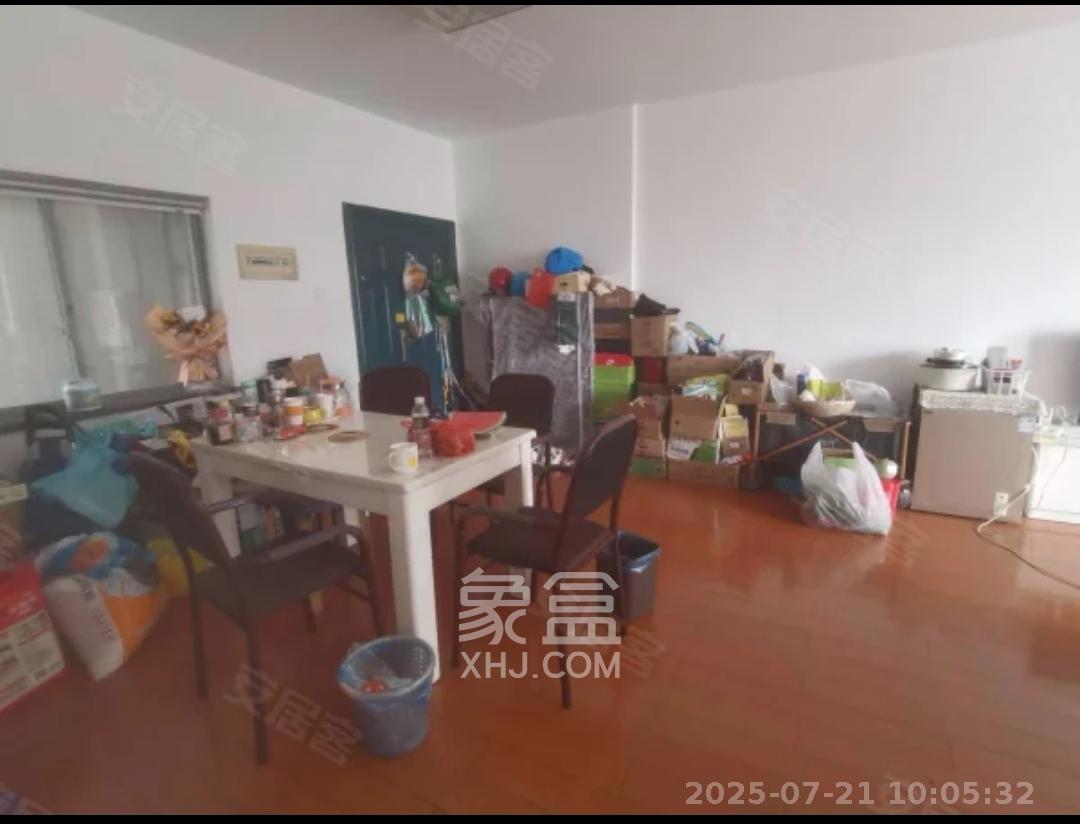 兴威新嘉园  3室2厅1卫    4000.0元/月 兴威新嘉园  3室2厅1卫    4000.0元/月室内图