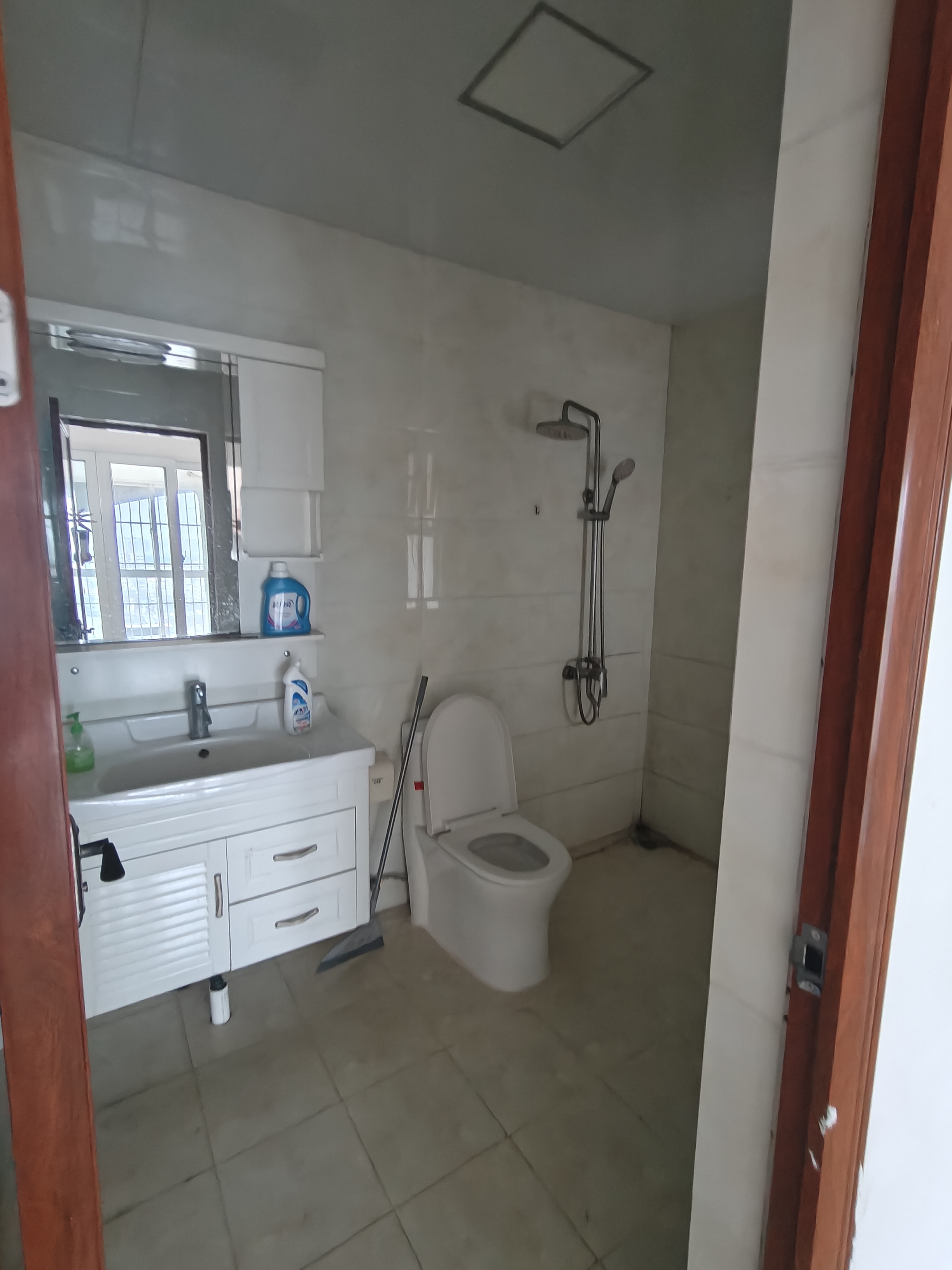 正业广场 4室2厅2卫 4000.0元/月 正业广场 4室2厅2卫 4000.0元/月室内图