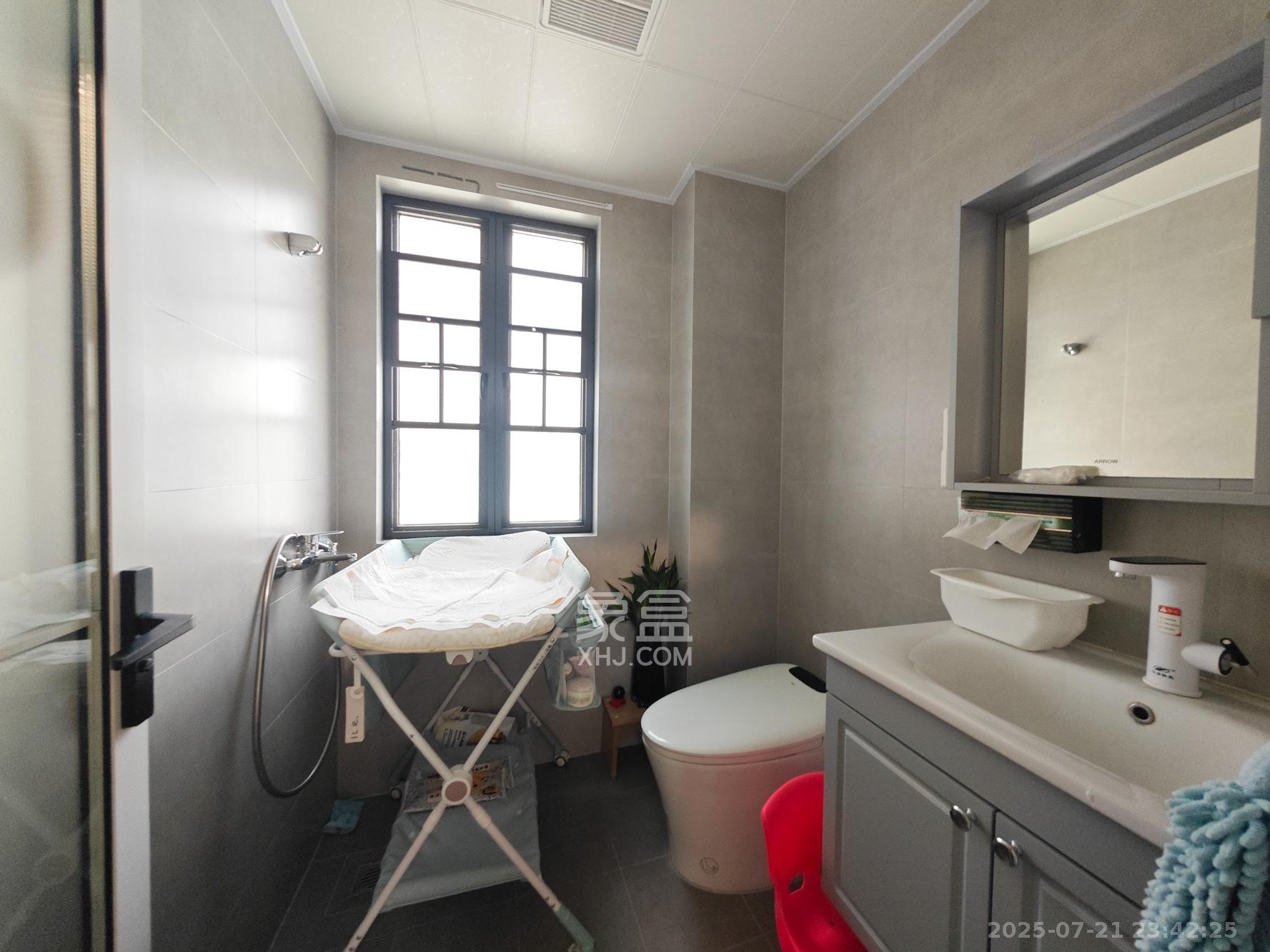 长房明宸府 3室2厅2卫 110.0万 长房明宸府 3室2厅2卫 110.0万其他