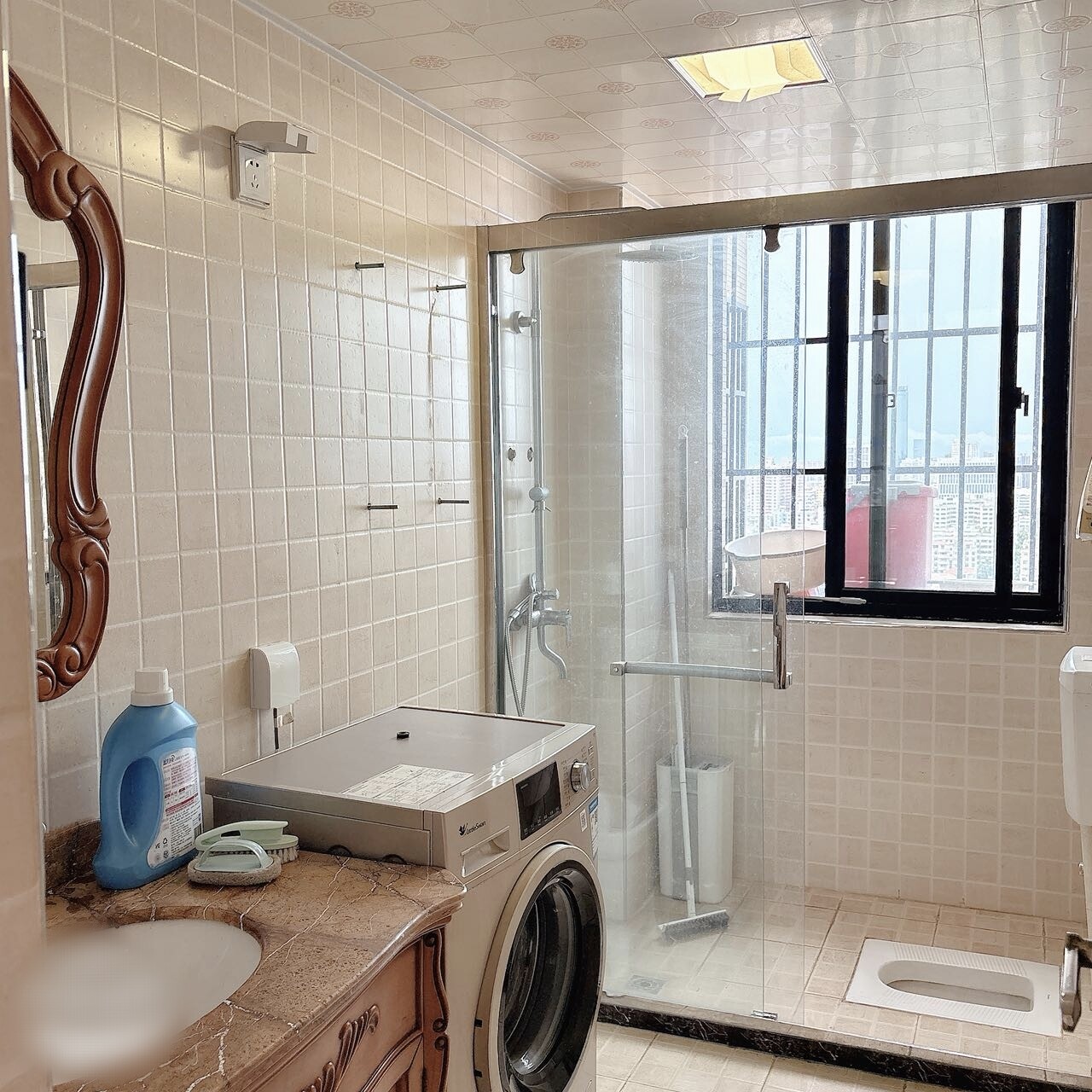 海秀花园 3室2厅2卫 3200.0元/月 海秀花园 3室2厅2卫 3200.0元/月室内图