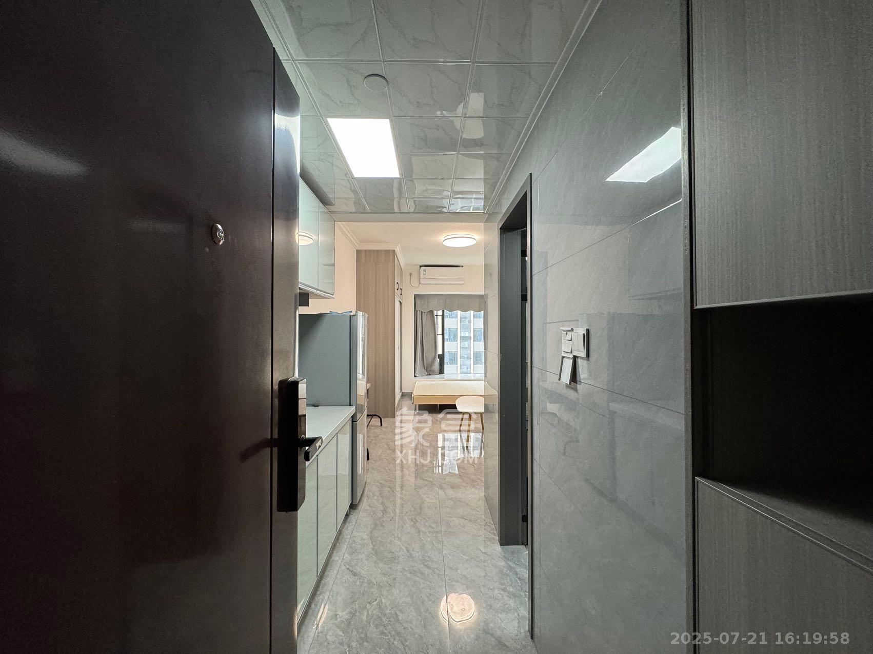 碧桂园城市之光 1室1厅1卫 1600.0元/月 碧桂园城市之光 1室1厅1卫 1600.0元/月室内图