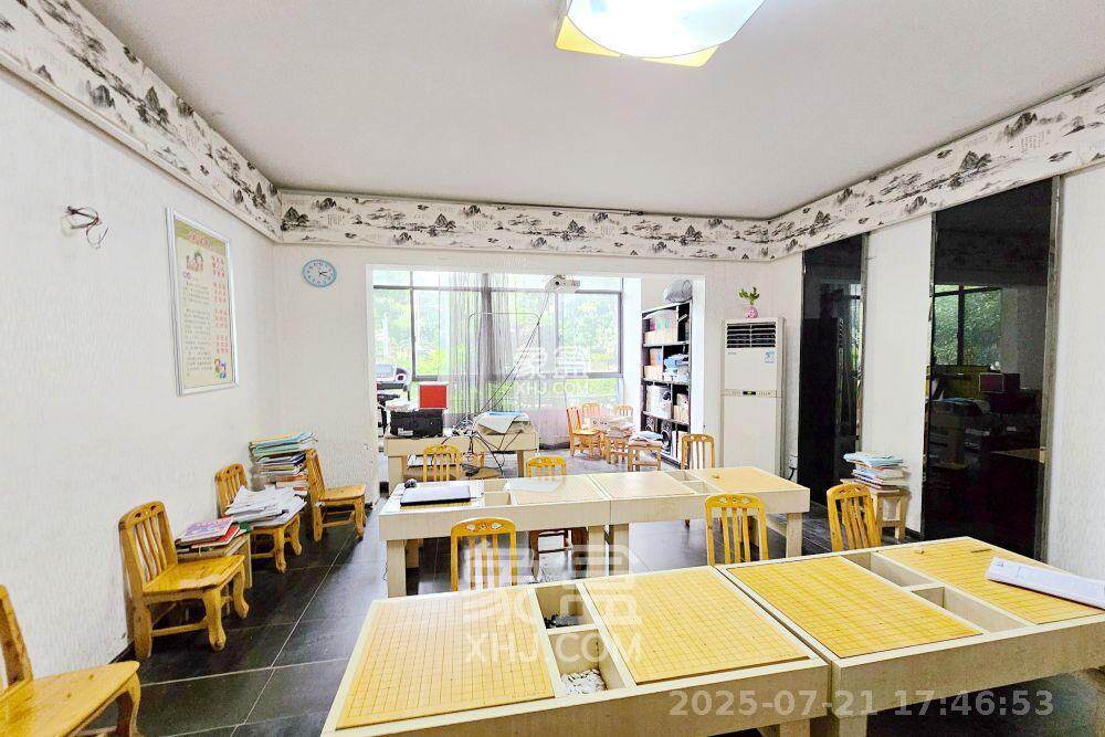 茂华国际湘 3室2厅2卫 2900.0元/月 茂华国际湘 3室2厅2卫 2900.0元/月室内图