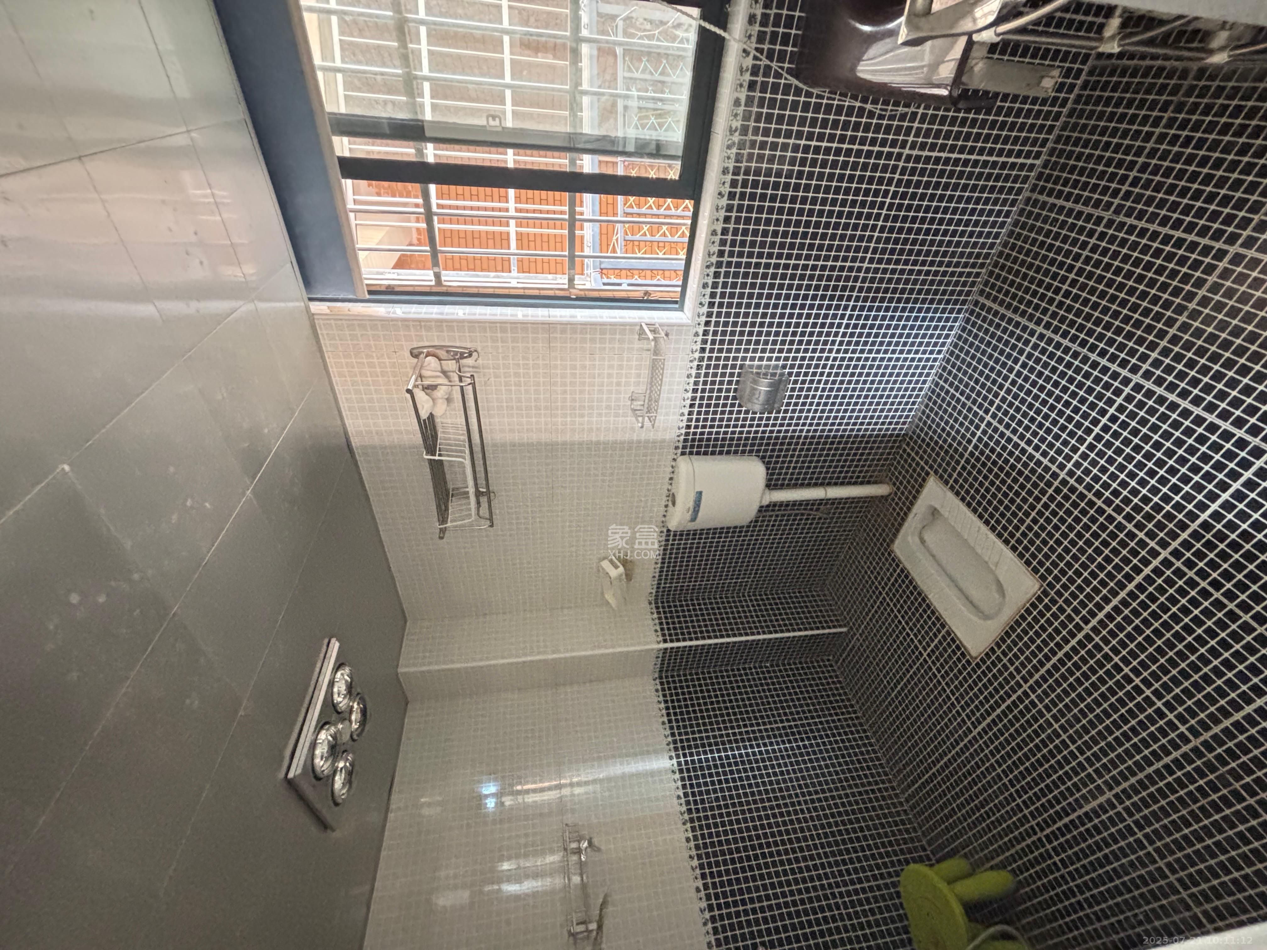 诚兴园 2室2厅1卫 1600.0元/月 诚兴园 2室2厅1卫 1600.0元/月室内图