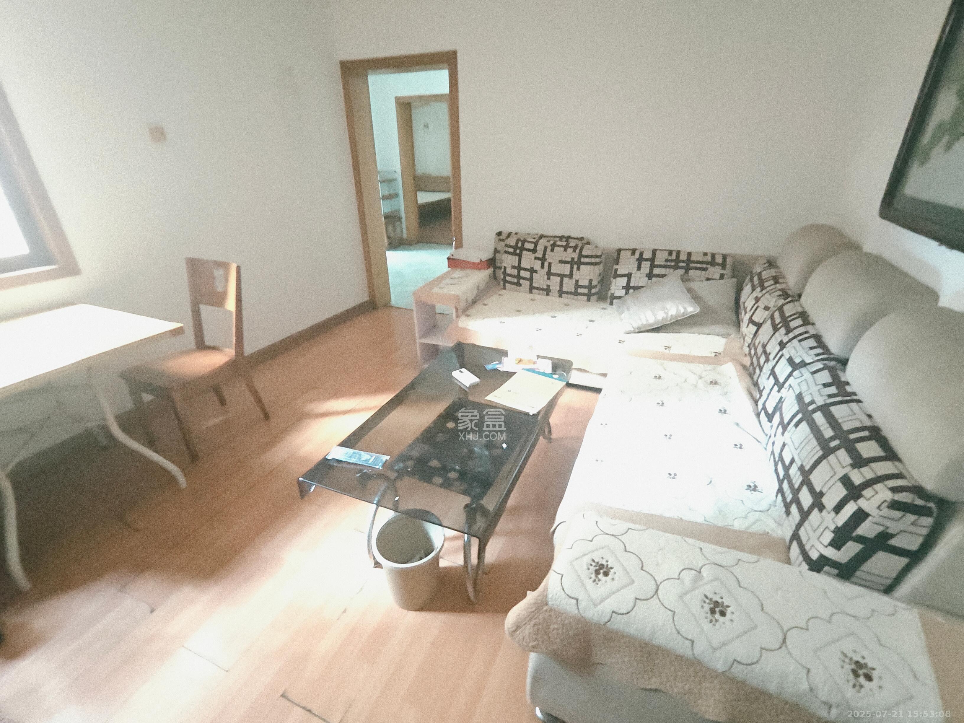 侯家塘有色研究院(长沙有色大院) 3室1厅1卫 2000.0元/月 侯家塘有色研究院(长沙有色大院) 3室1厅1卫 2000.0元/月室内图