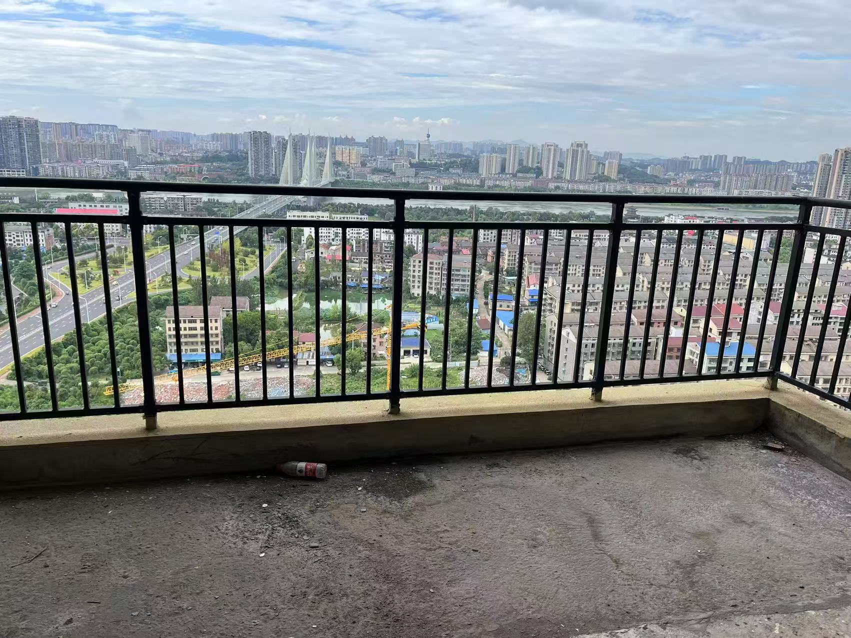 领仕汇 4室2厅2卫 85.0万 领仕汇 4室2厅2卫 85.0万室内图