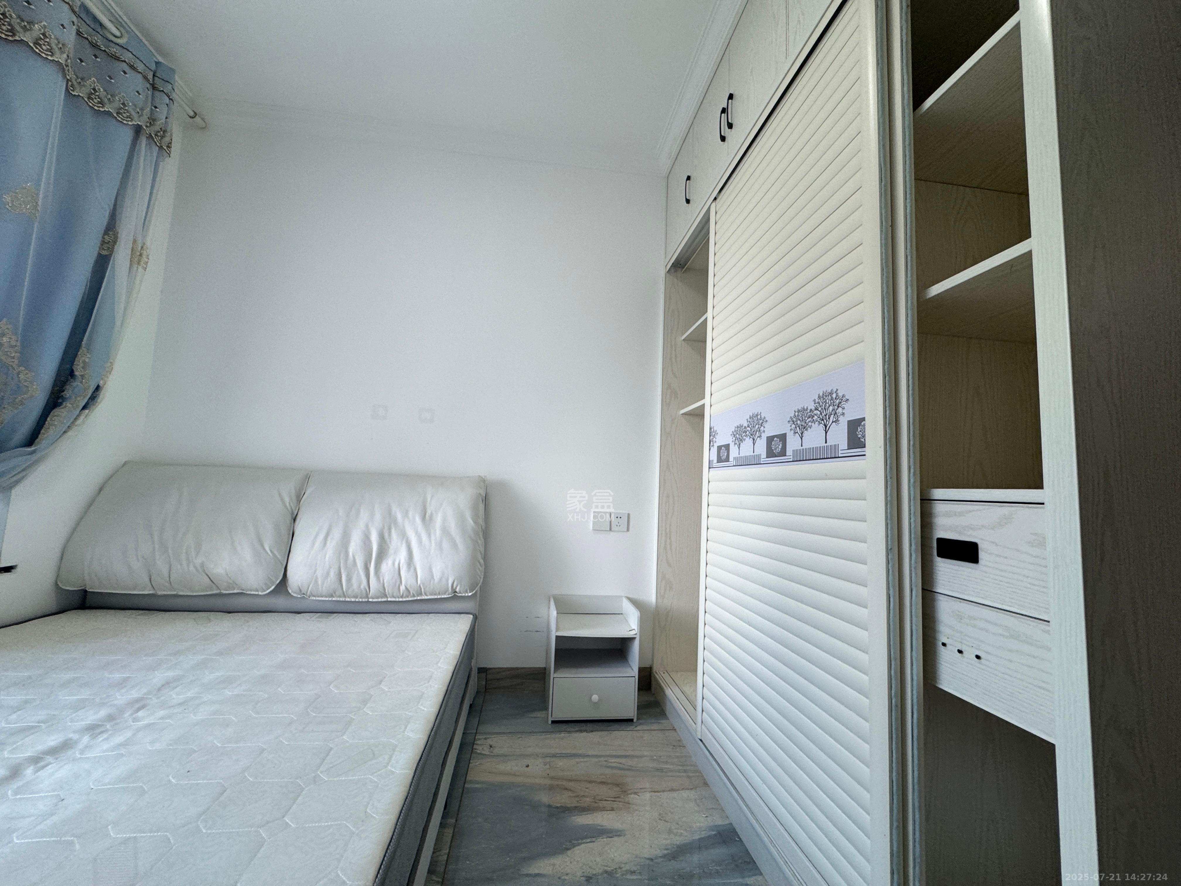 三益家园  2室2厅1卫    1600.0元/月室内图