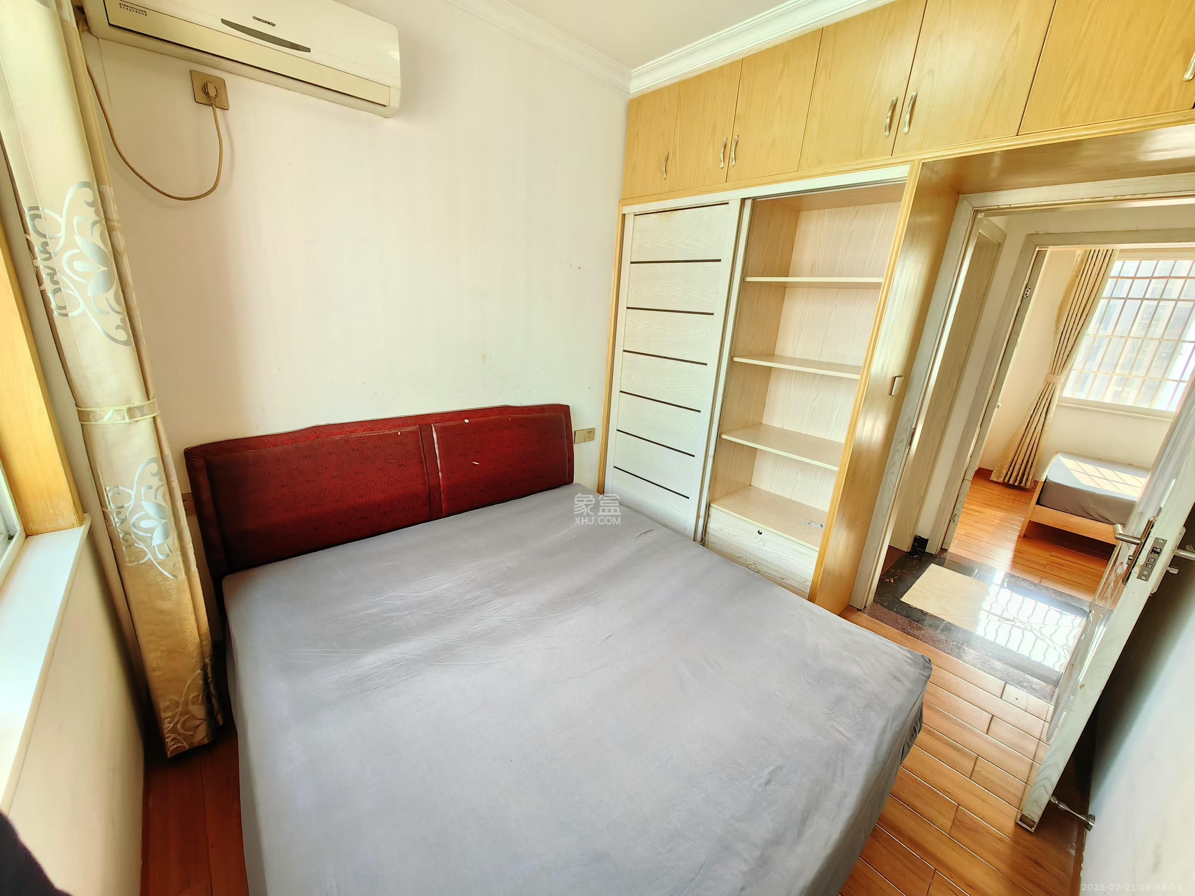 嘉顺苑  3室2厅2卫    2400.0元/月室内图