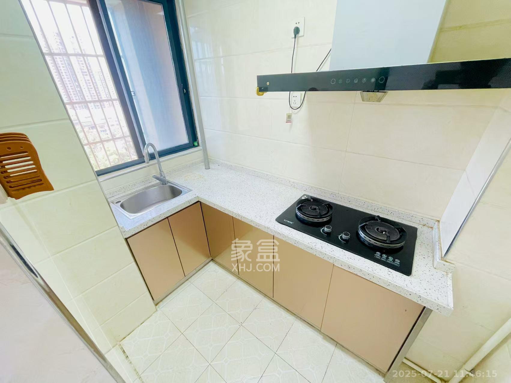 圭塘三小区 1室1厅1卫 1600.0元/月 圭塘三小区 1室1厅1卫 1600.0元/月室内图