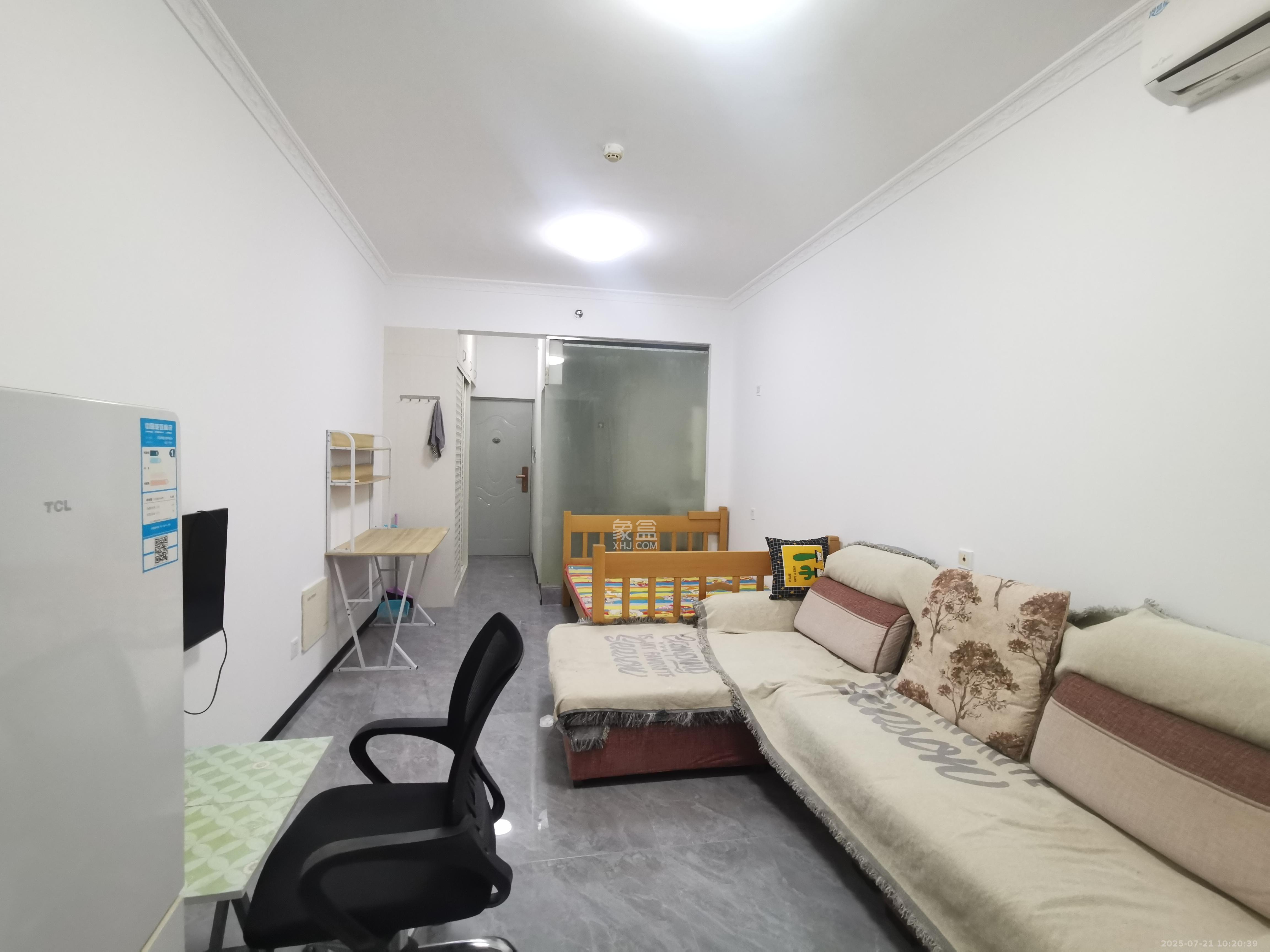 怡海星城 1室1厅1卫 900.0元/月 怡海星城 1室1厅1卫 900.0元/月室内图