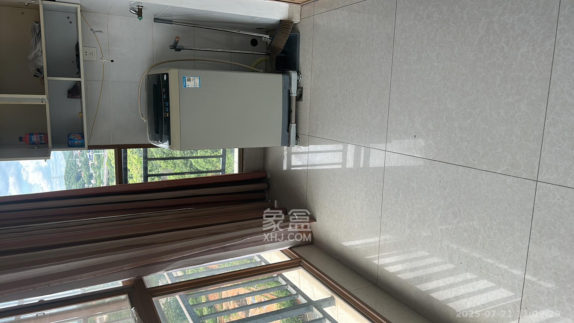 锑都家园  2室2厅2卫    1500.0元/月室内图