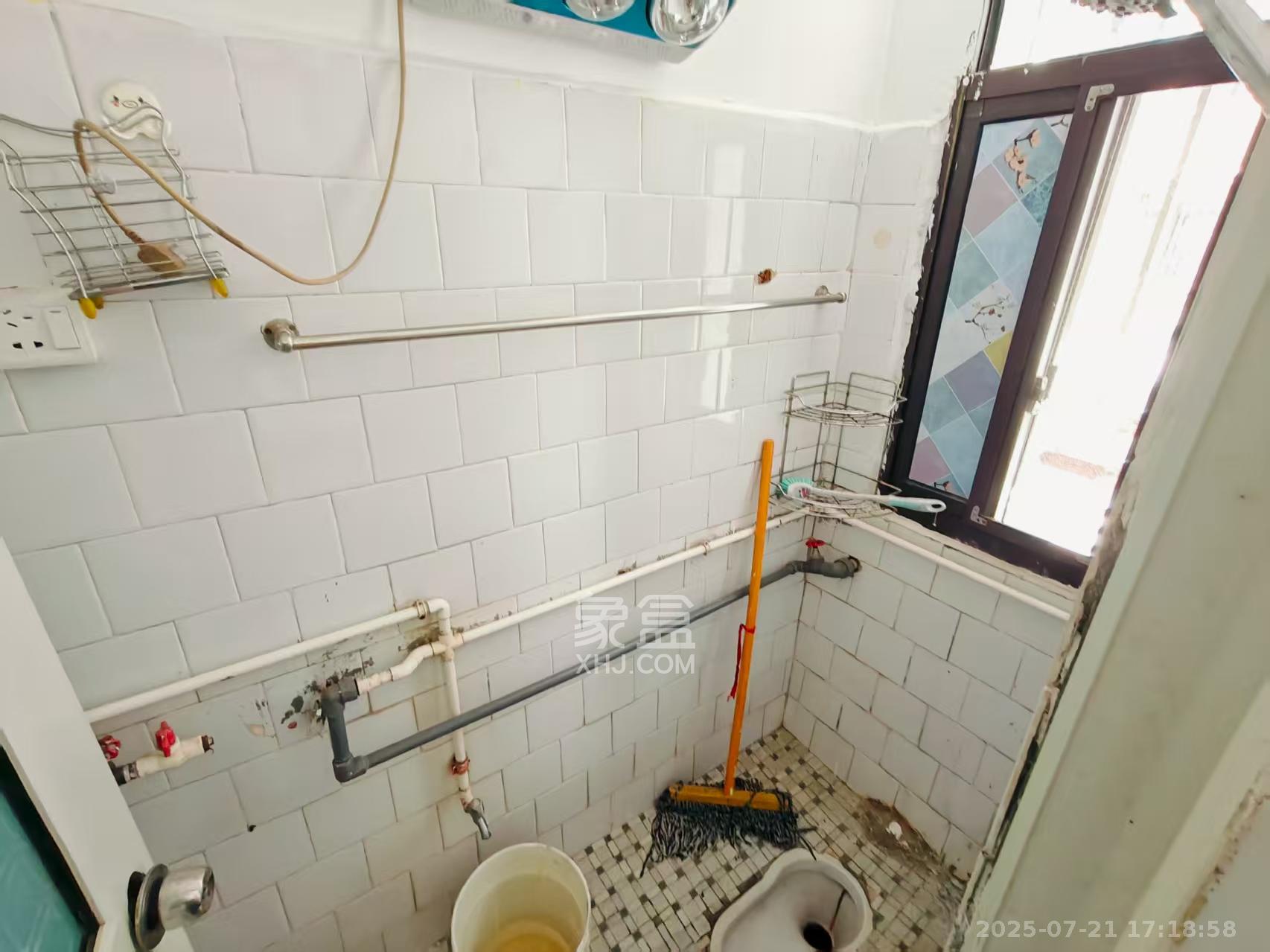 文庙坪小区  2室1厅1卫   2200.00元/月室内图