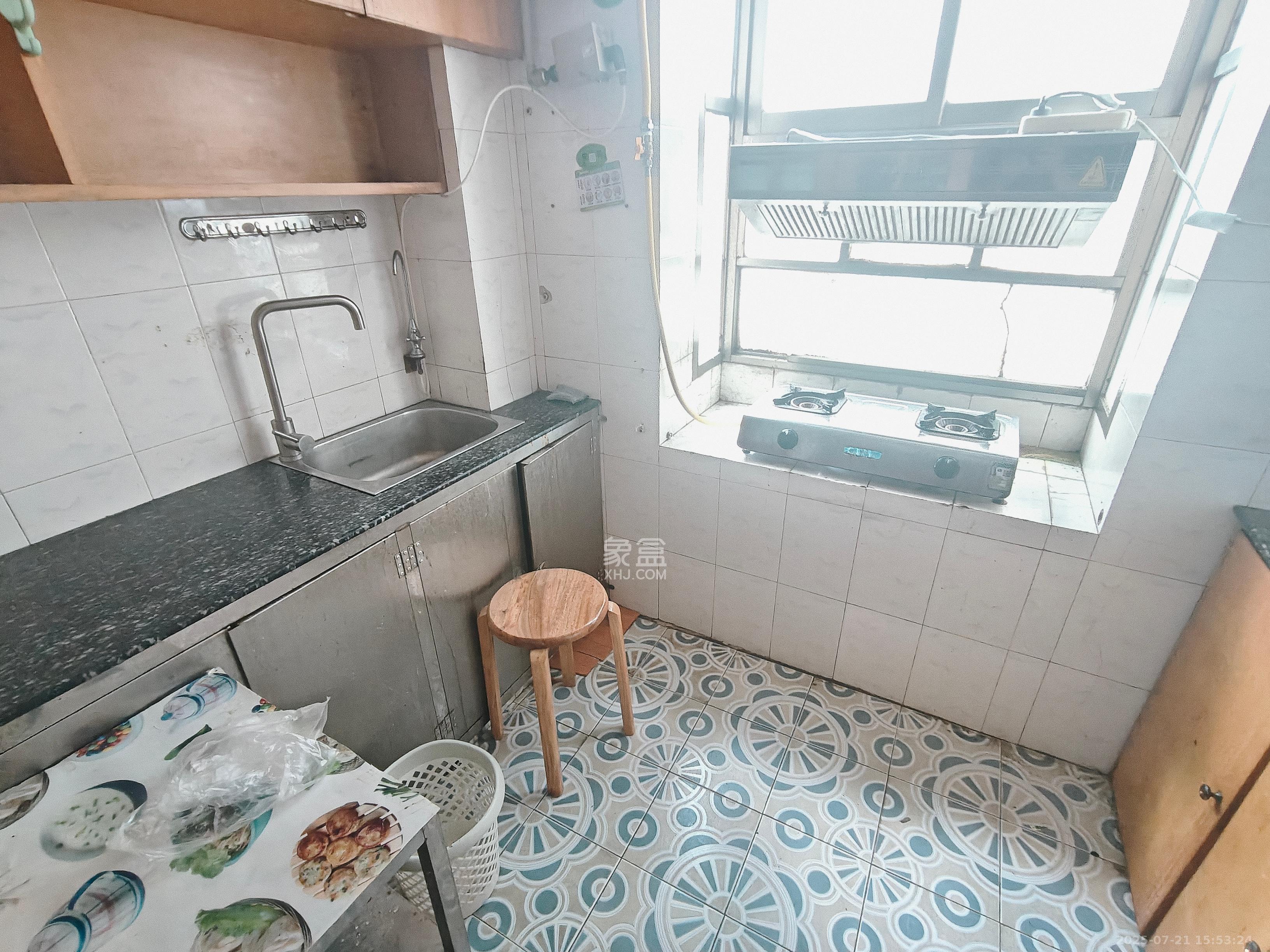 侯家塘有色研究院(长沙有色大院) 3室1厅1卫 2000.0元/月 侯家塘有色研究院(长沙有色大院) 3室1厅1卫 2000.0元/月室内图