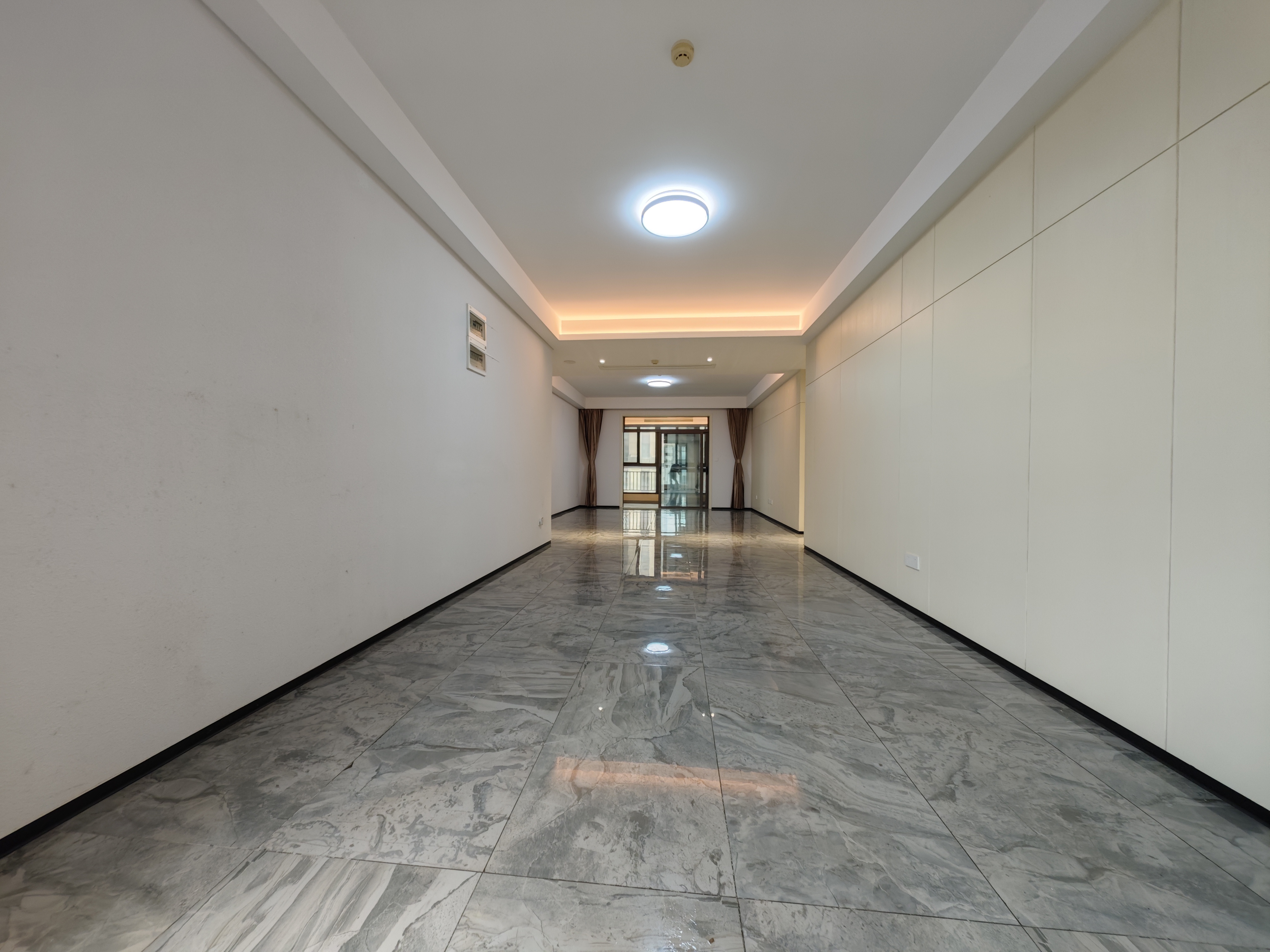 海航豪庭北苑 5室2厅4卫 10000.0元/月 海航豪庭北苑 5室2厅4卫 10000.0元/月室内图