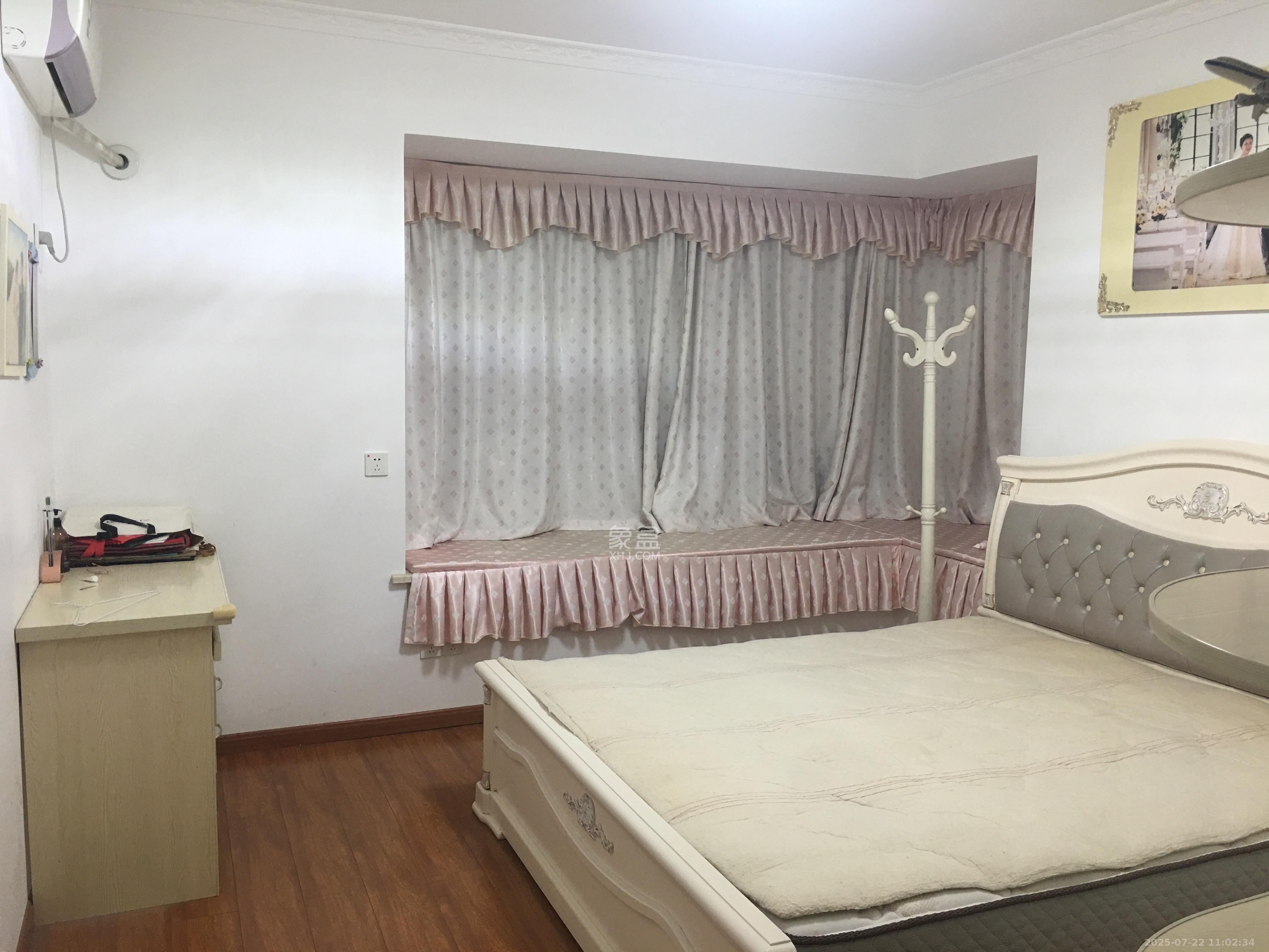 丰源国际 3室2厅2卫 1900.0元/月 丰源国际 3室2厅2卫 1900.0元/月室内图