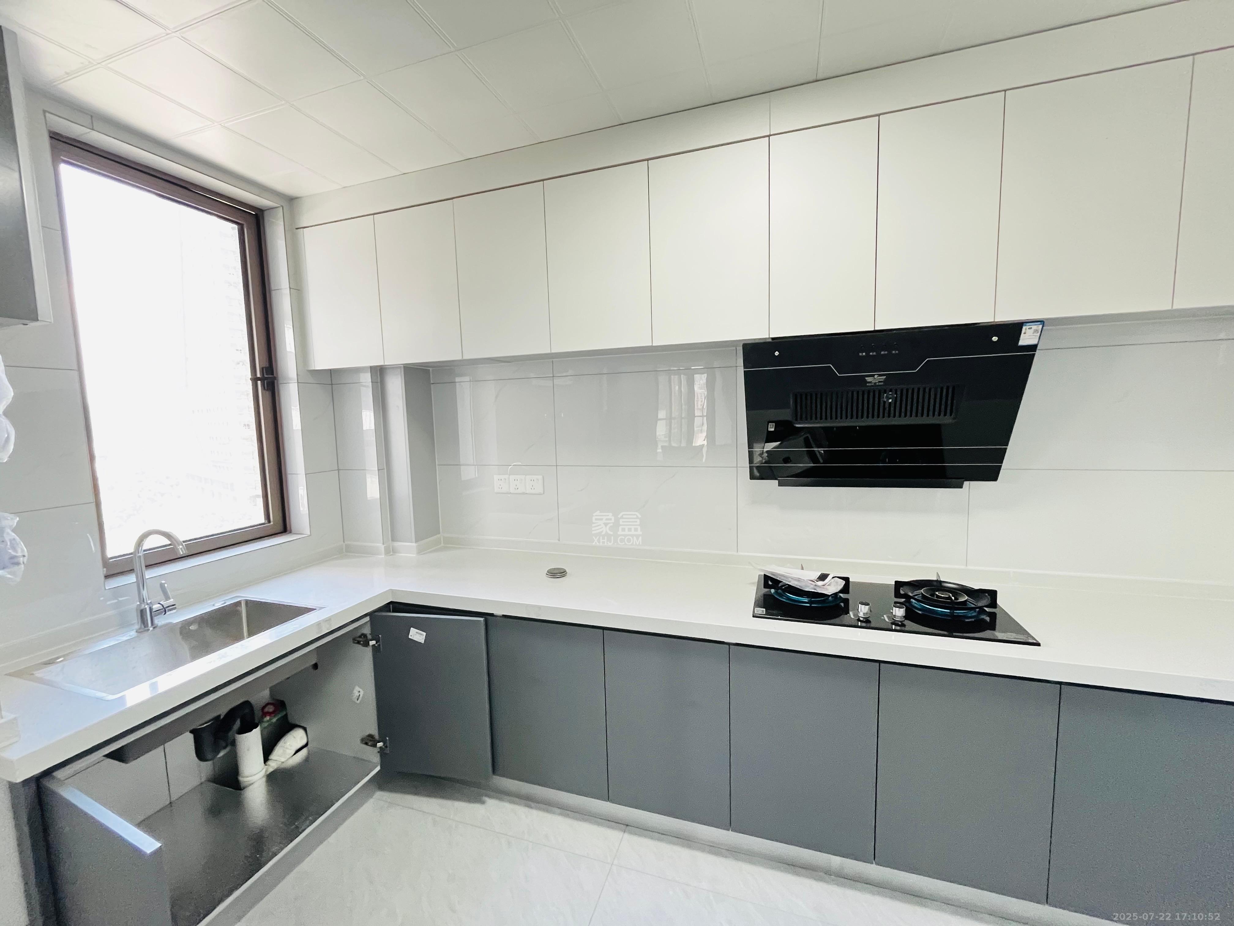 长沙檀府  4室2厅2卫    7000.0元/月 长沙檀府  4室2厅2卫    7000.0元/月室内图