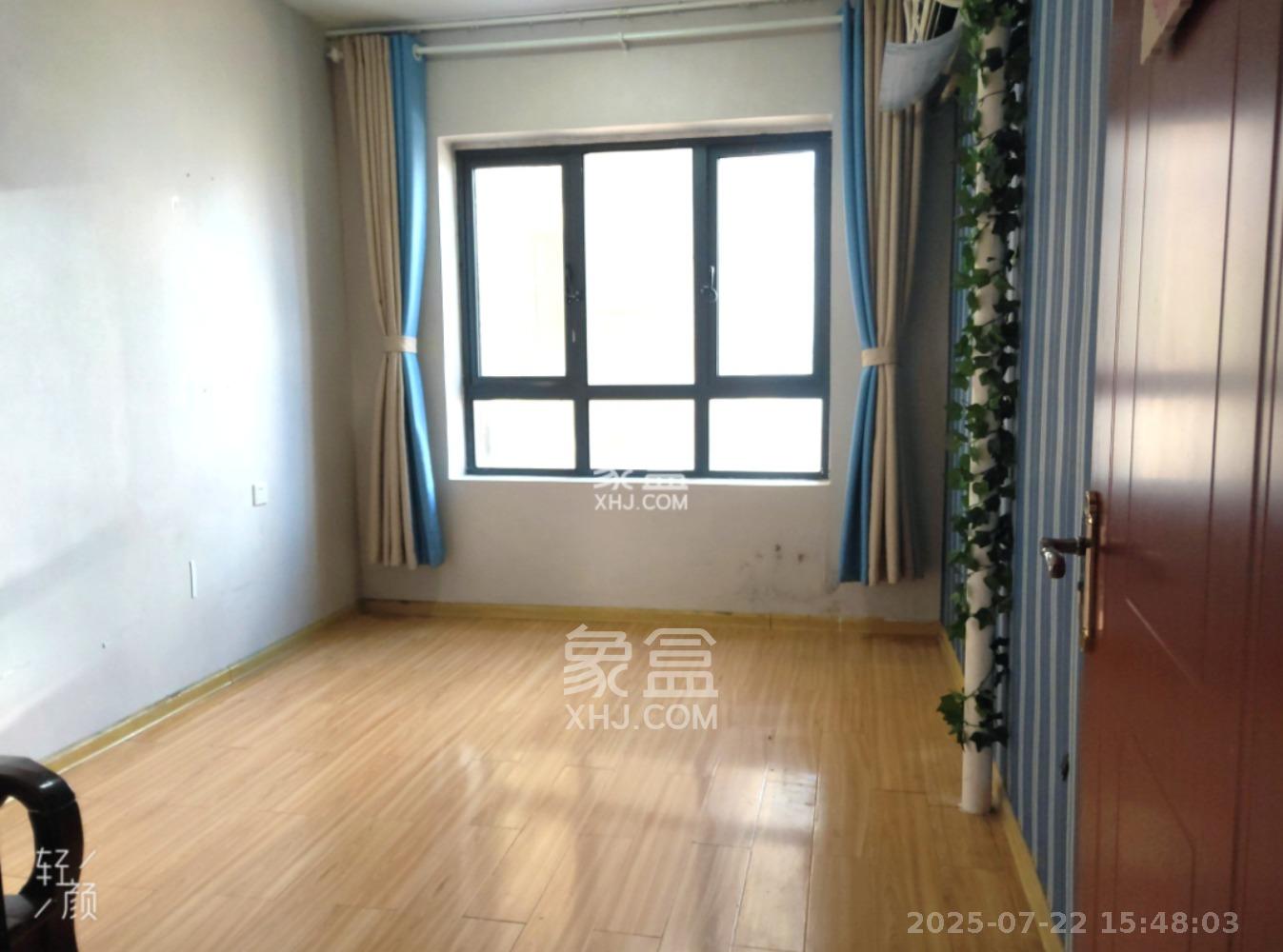 奥克斯广场  3室2厅1卫    3000.0元/月 奥克斯广场  3室2厅1卫    3000.0元/月室内图