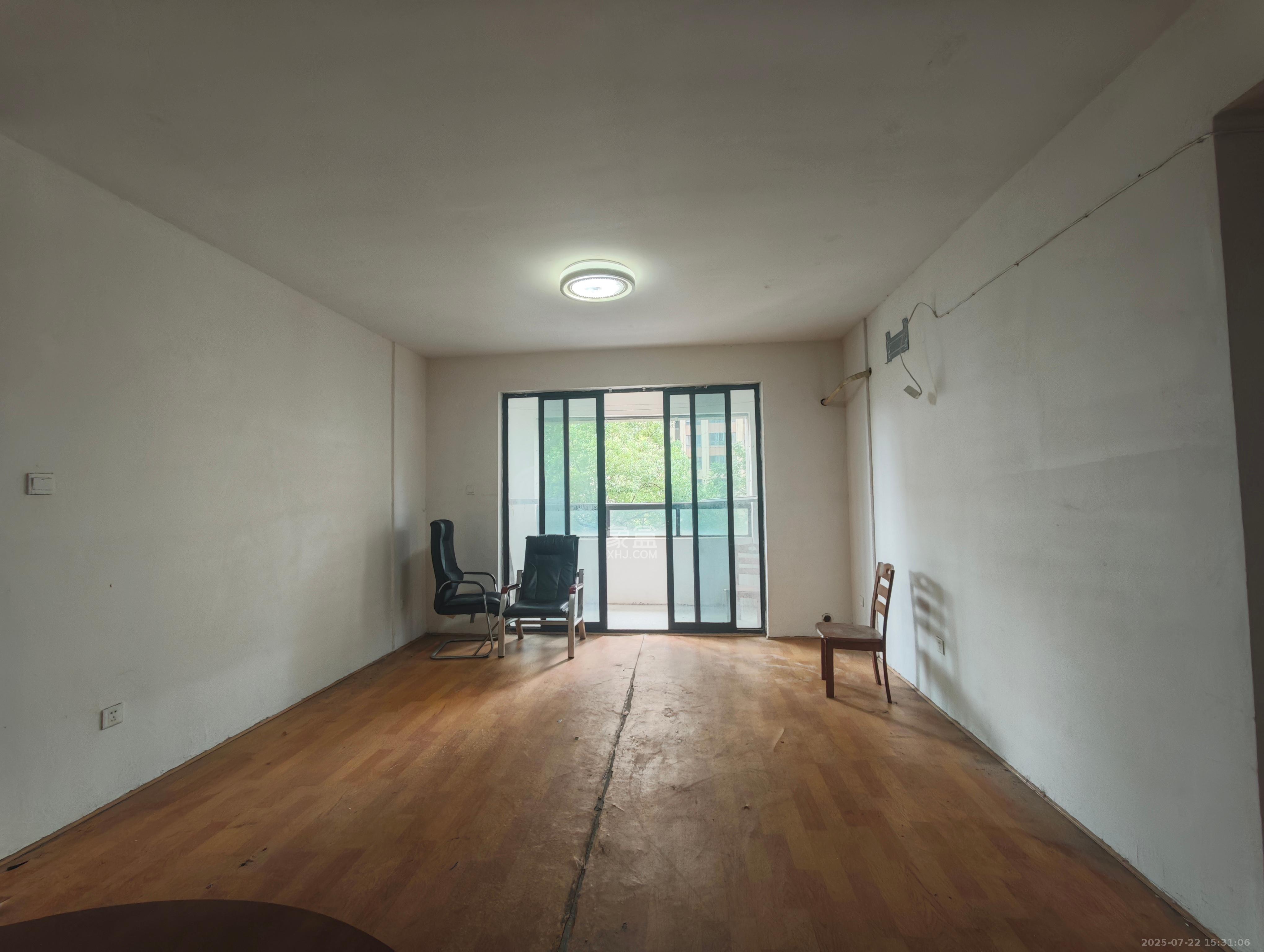 长房东云台 4室2厅2卫 1800.0元/月 长房东云台 4室2厅2卫 1800.0元/月室内图