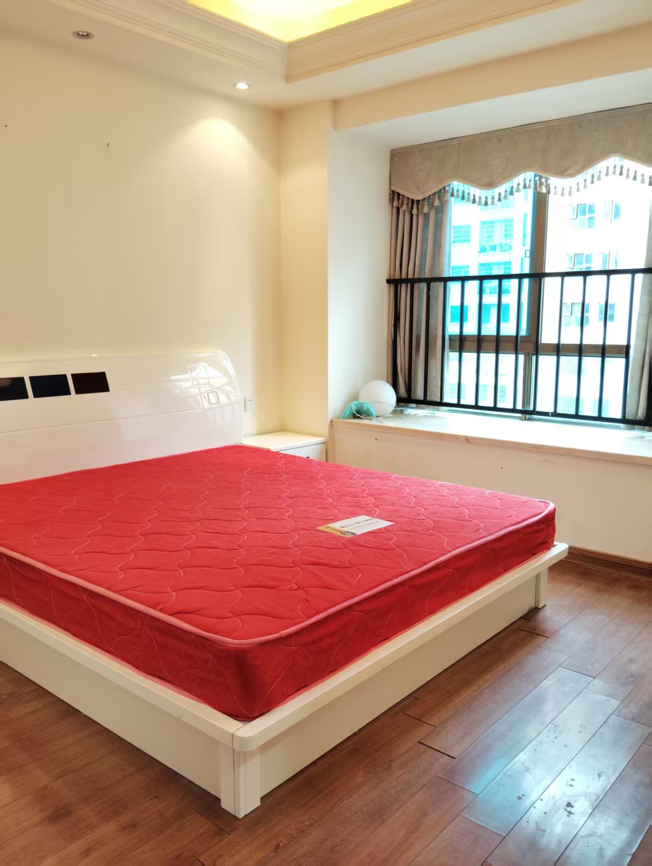 碧桂园 3室1厅1卫 1800.0元/月 碧桂园 3室1厅1卫 1800.0元/月室内图