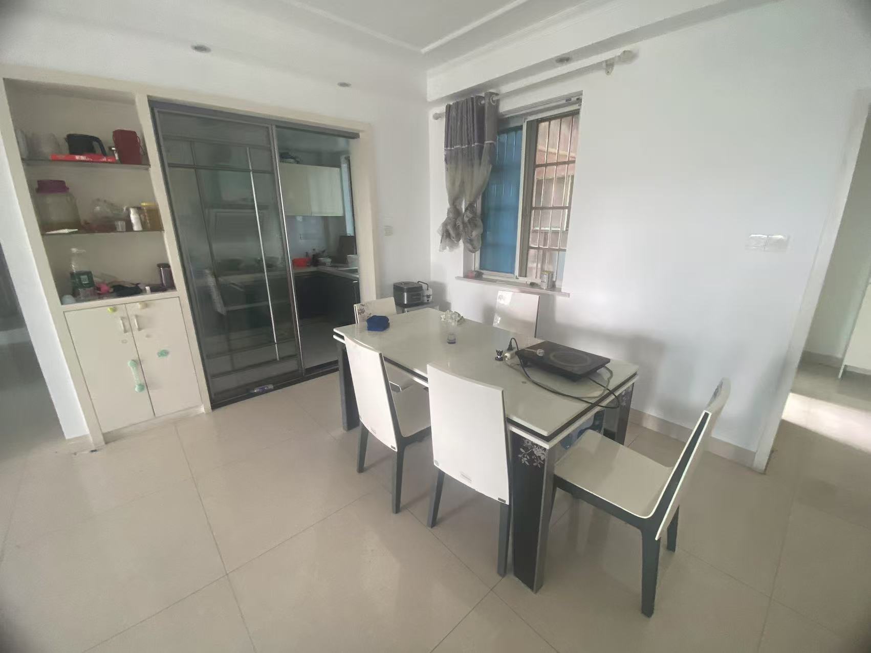 天鹅湖1号 4室2厅2卫 65.0万 天鹅湖1号 4室2厅2卫 65.0万室内图