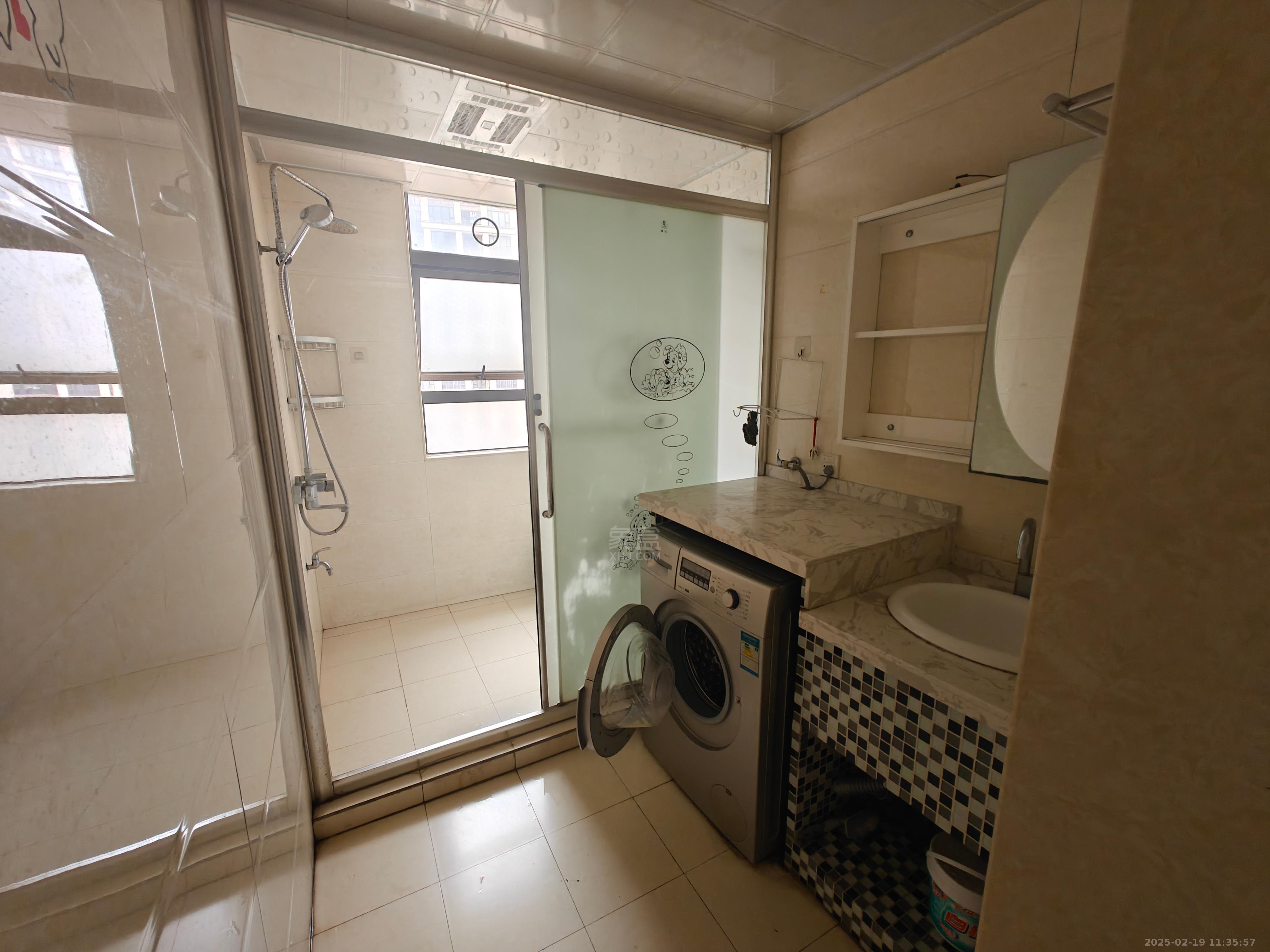 佳兆业金域天下二期 3室2厅2卫 52.0万 佳兆业金域天下二期 3室2厅2卫 52.0万室内图