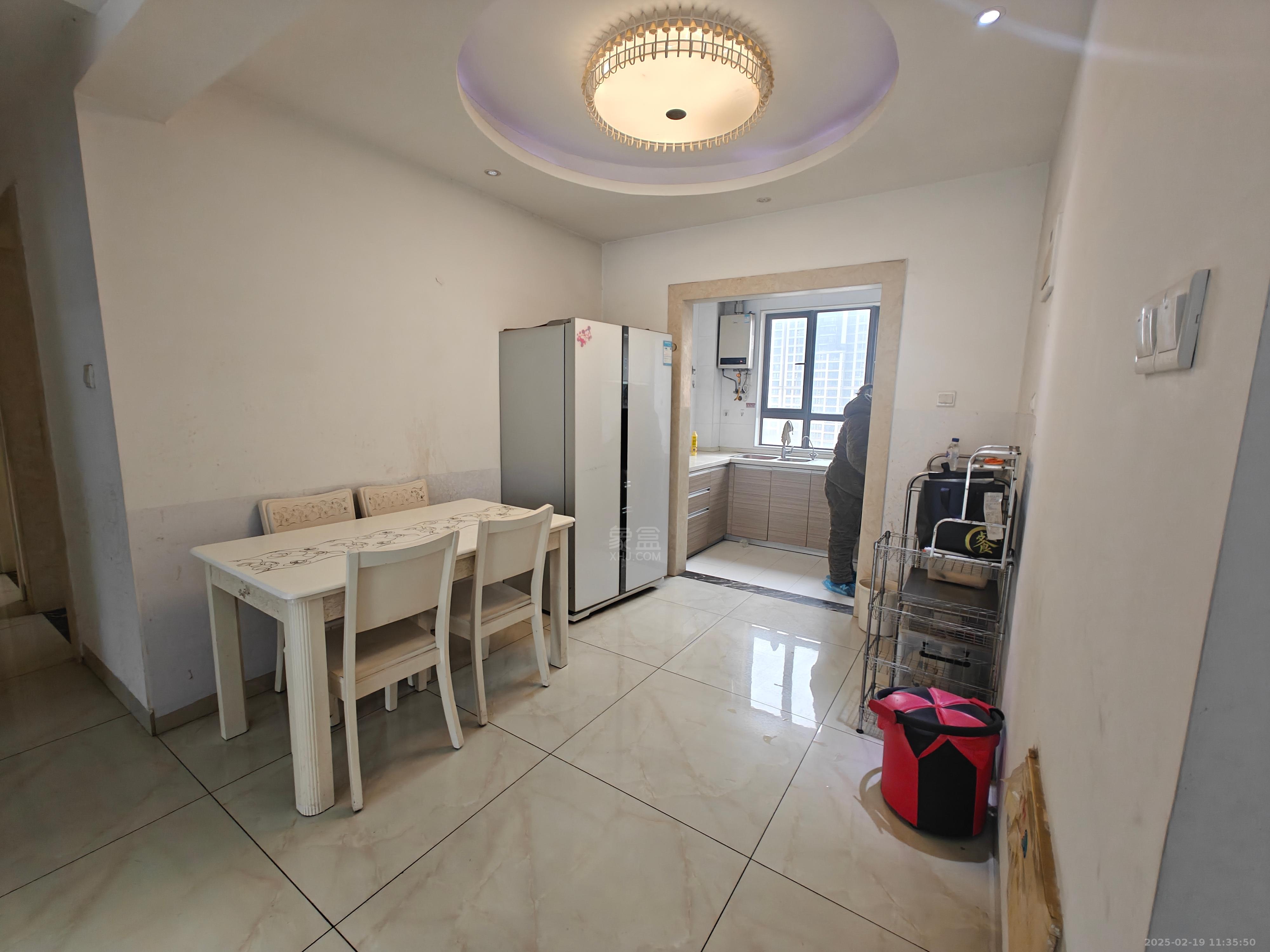 佳兆业金域天下二期 3室2厅2卫 52.0万 佳兆业金域天下二期 3室2厅2卫 52.0万室内图