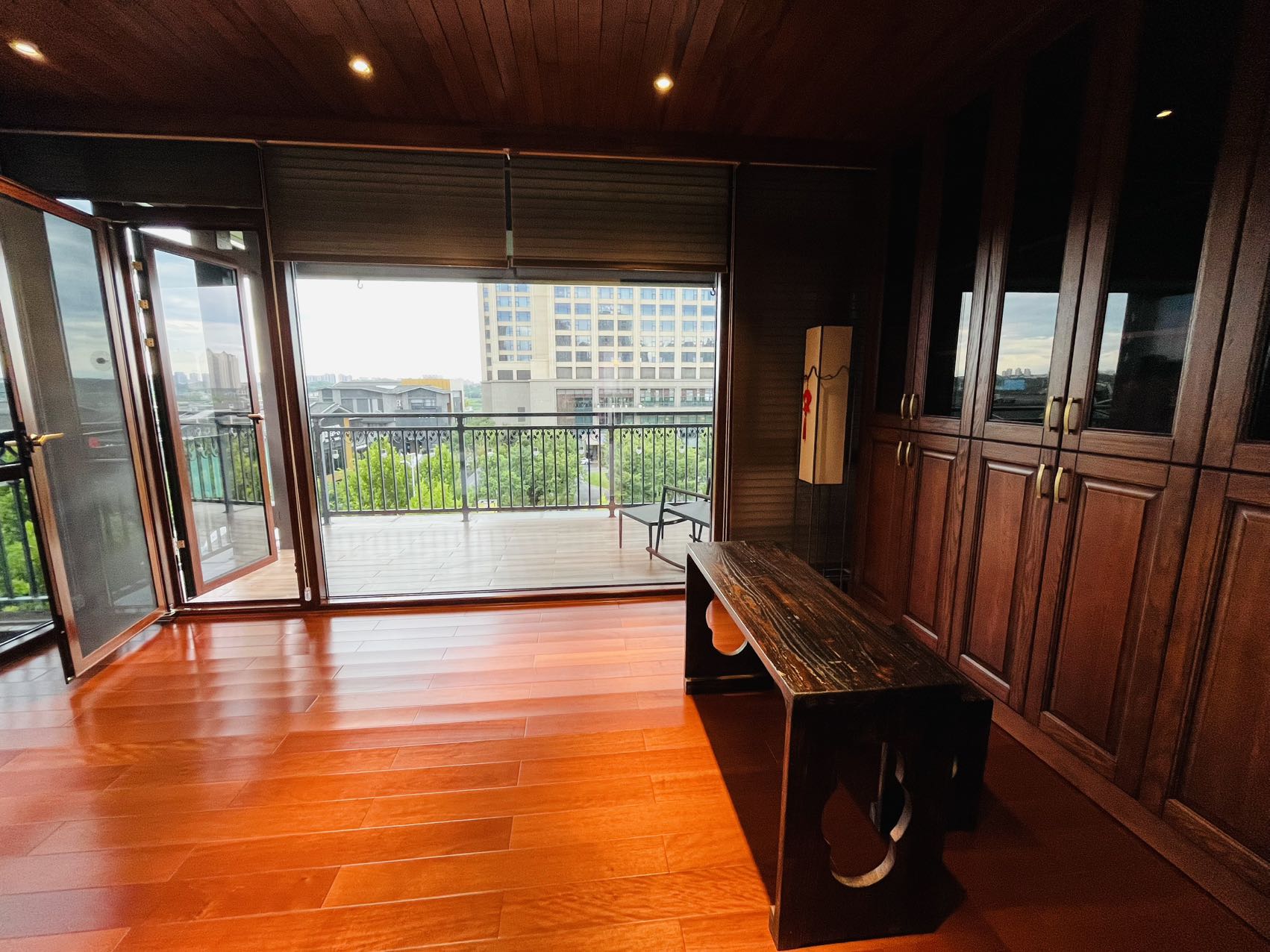 晋合湘水湾(花园洋房)  6室3厅3卫    458.0万 晋合湘水湾(花园洋房)  6室3厅3卫    458.0万室内图