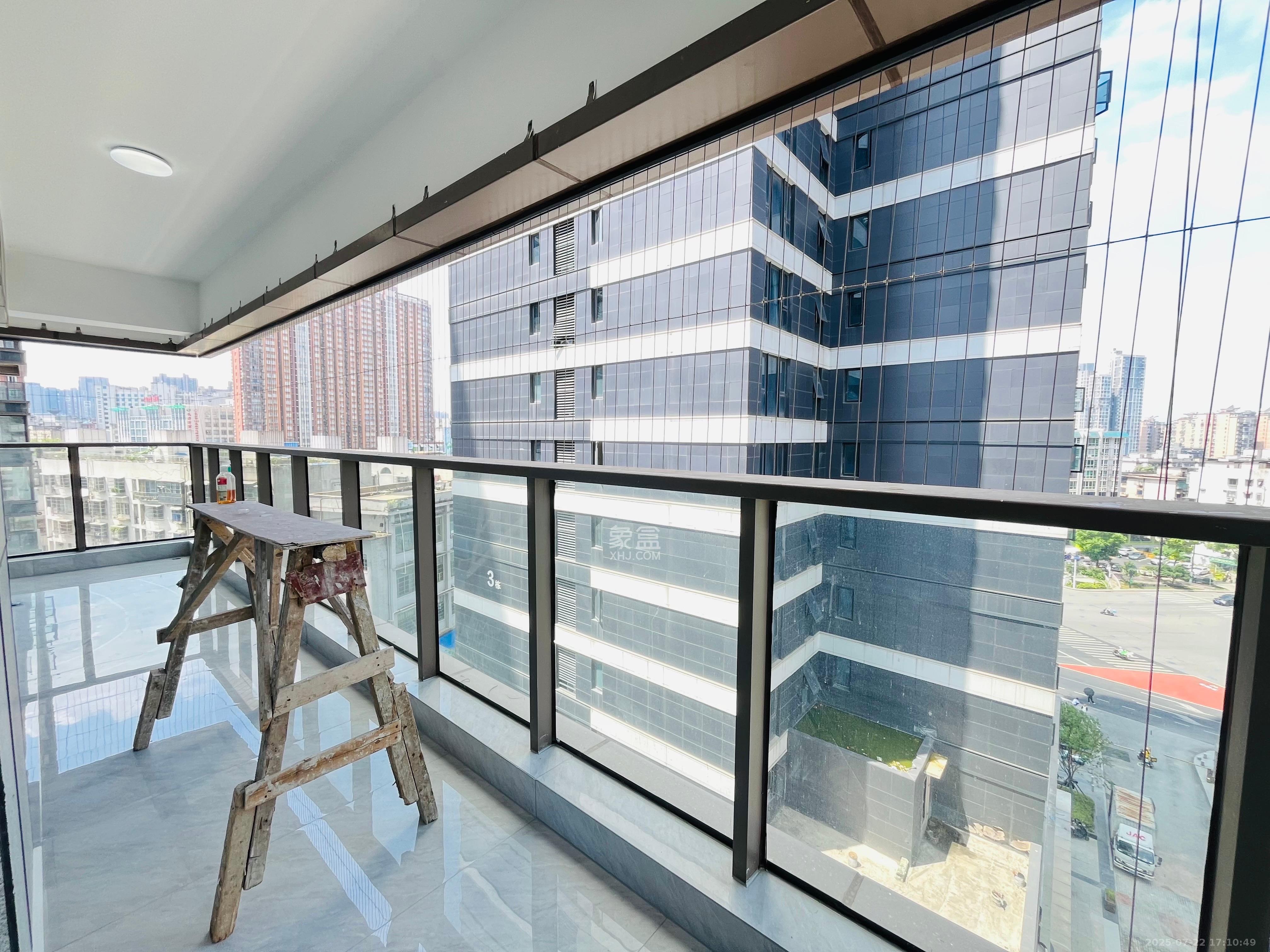 长沙檀府  4室2厅2卫    7000.0元/月 长沙檀府  4室2厅2卫    7000.0元/月室内图