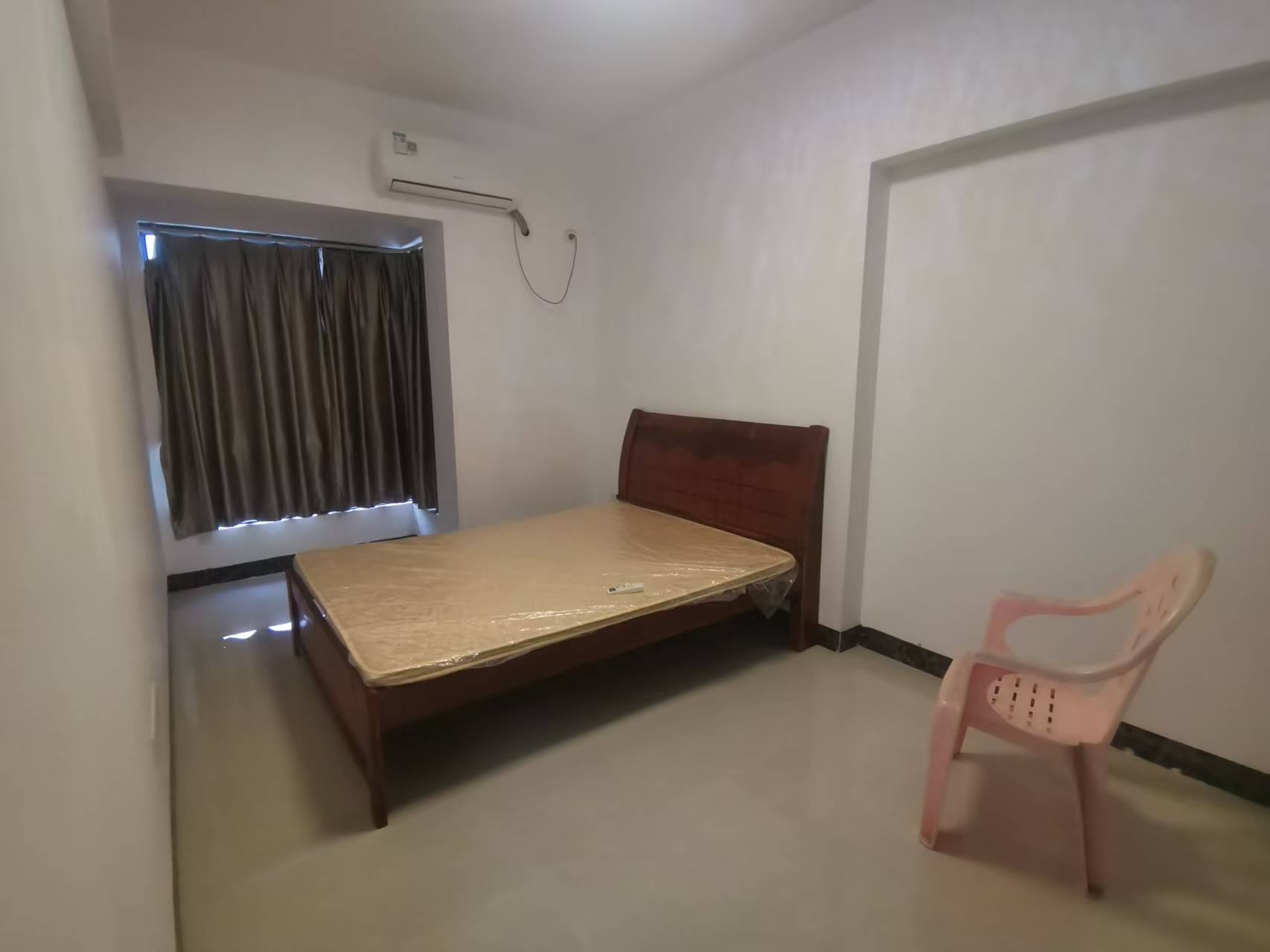 万景峰一期  3室2厅2卫    2300.0元/月 万景峰一期  3室2厅2卫    2300.0元/月室内图