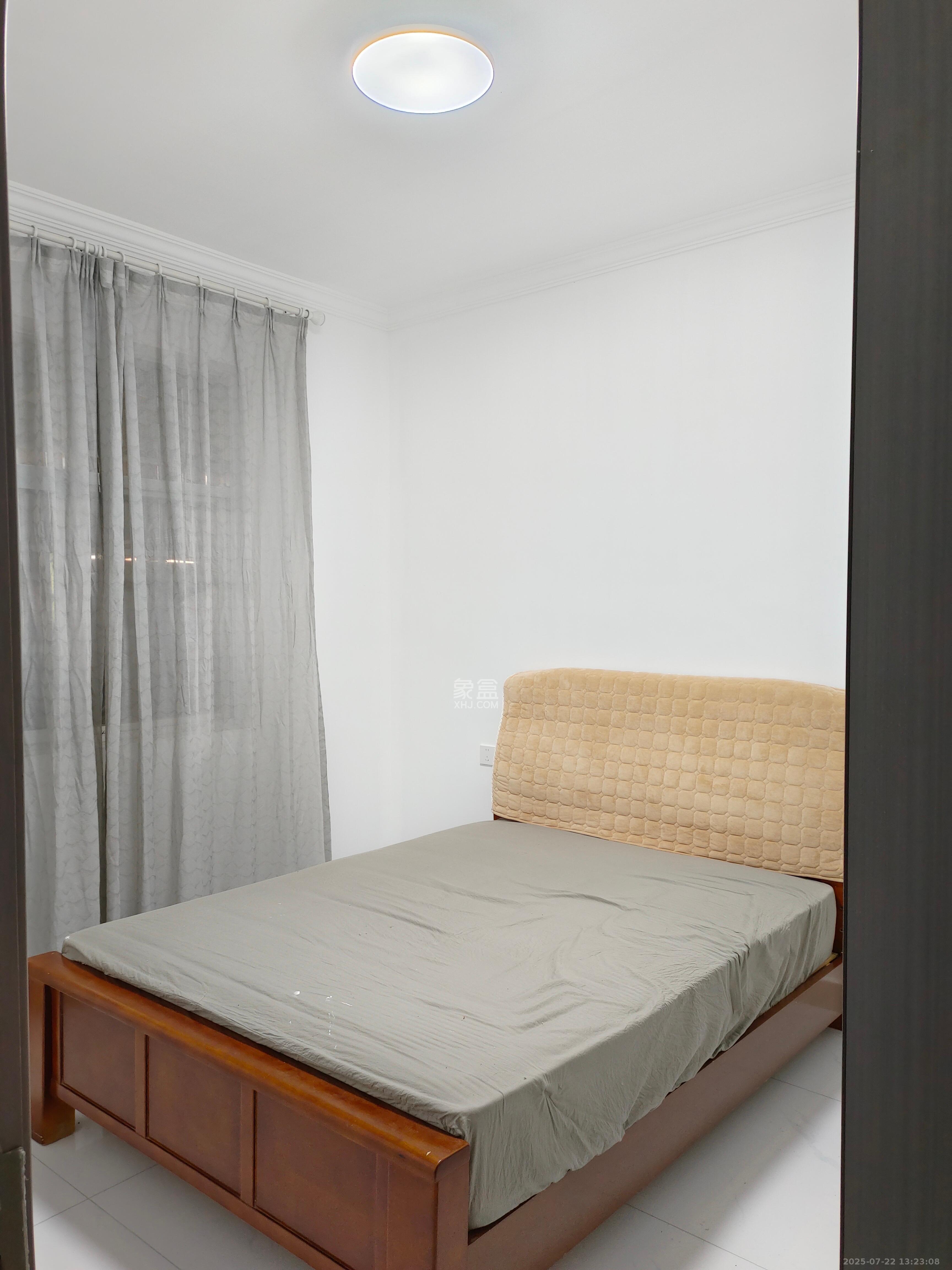 火星一片 3室1厅1卫 1800.0元/月 火星一片 3室1厅1卫 1800.0元/月室内图