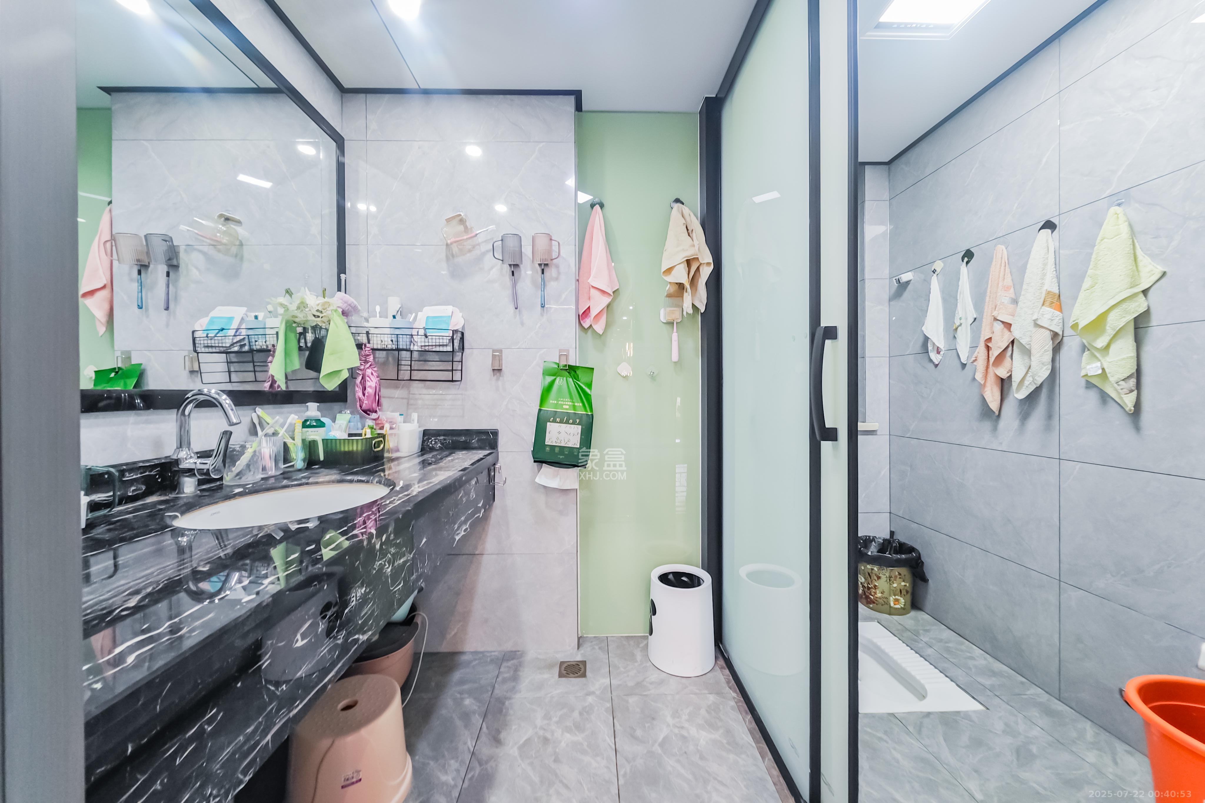 兴旺正佳广场(金石雅苑) 5室2厅2卫 139.0万 兴旺正佳广场(金石雅苑) 5室2厅2卫 139.0万其他