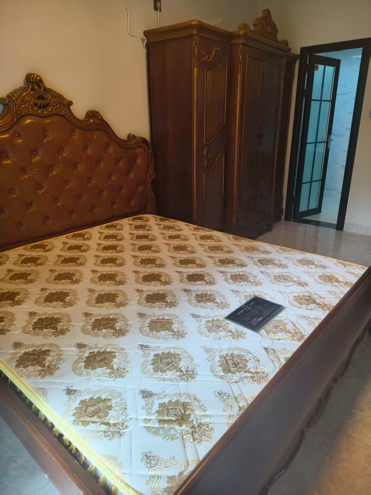 海航豪庭北苑 3室2厅2卫 5500.0元/月 海航豪庭北苑 3室2厅2卫 5500.0元/月室内图