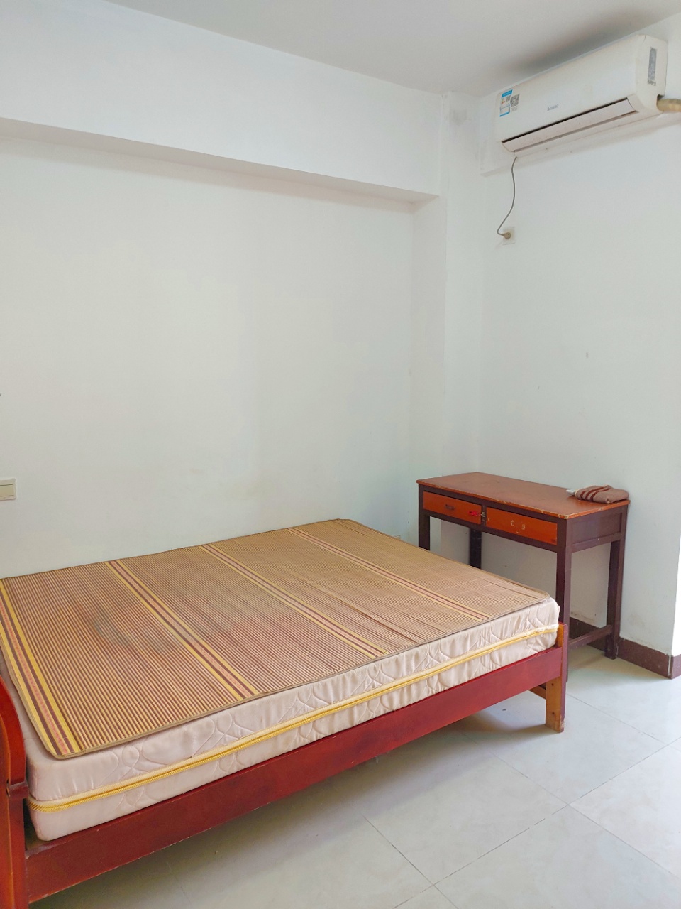 海星公寓 1室0厅1卫 1100.0元/月 海星公寓 1室0厅1卫 1100.0元/月室内图