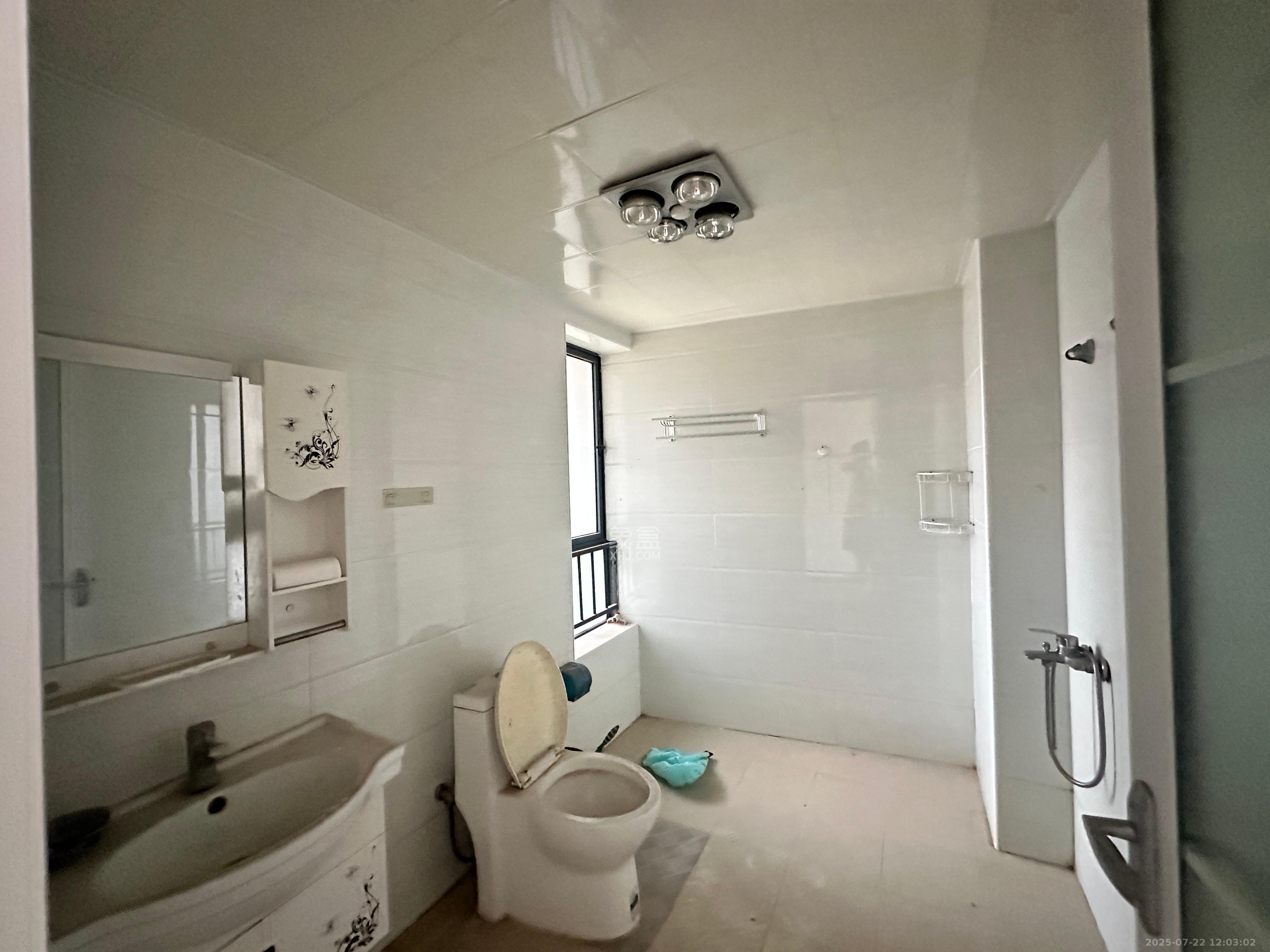 五矿紫湖香醍 4室2厅1卫 2000.0元/月 五矿紫湖香醍 4室2厅1卫 2000.0元/月室内图